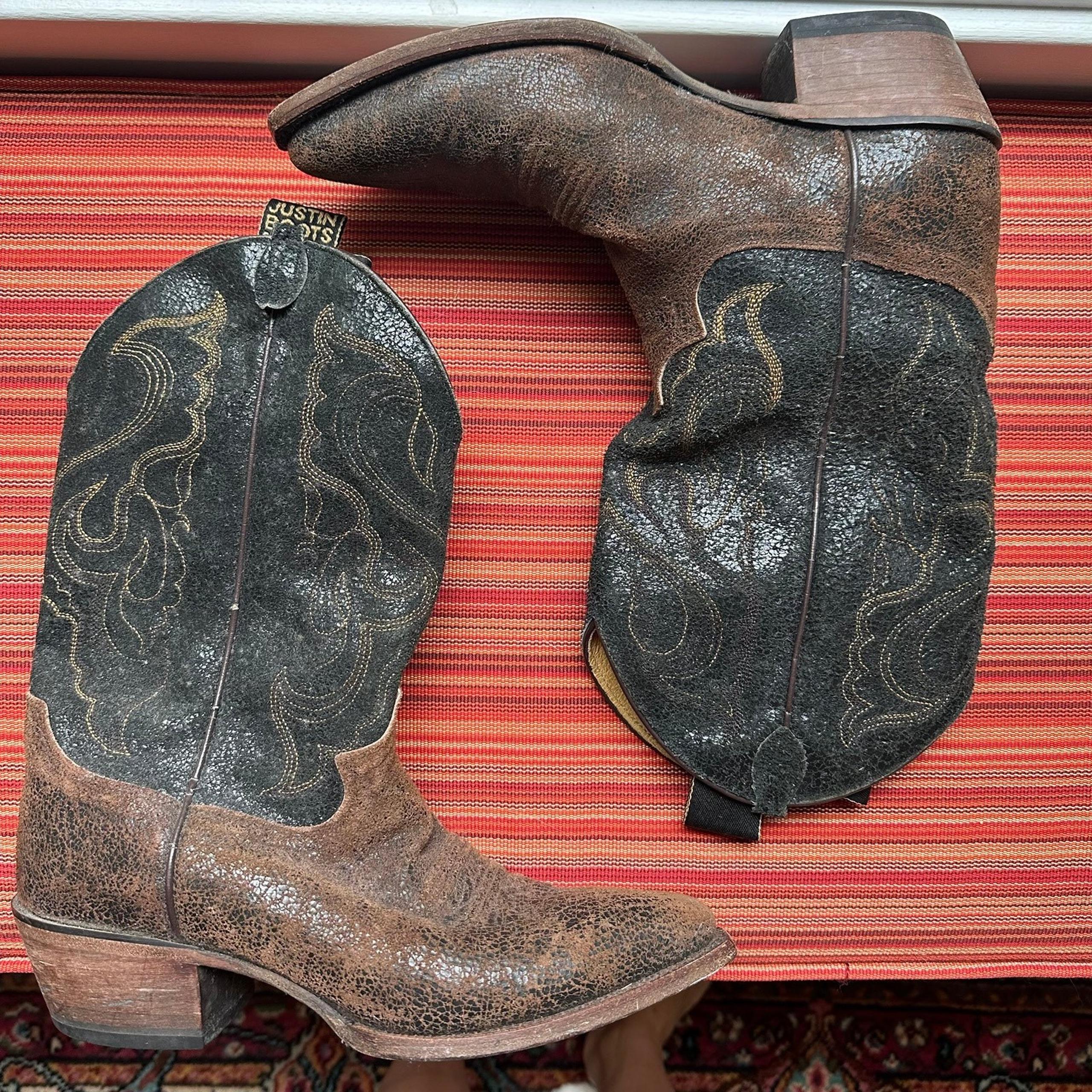 VTG Justin boots cowgirl boots black brown 8B