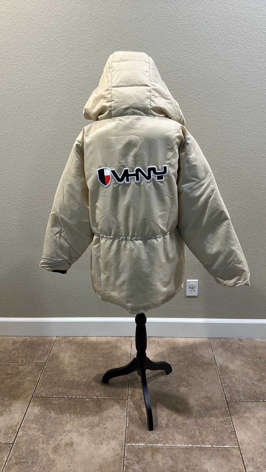NWT VHNY New York Designer Puffer Jacket with hood