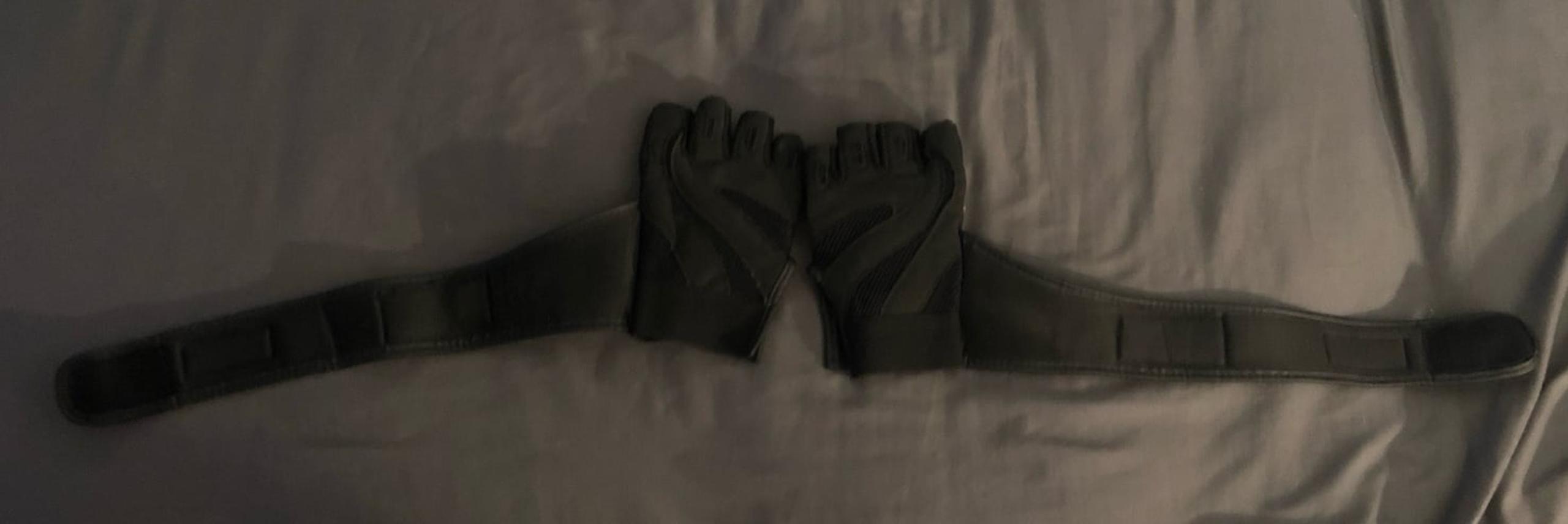 Athletic Works Classic Wrist Wrap Weight Lifting Gloves - Black & White - L / XL