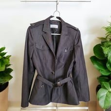 Chaqueta Calvin klein estilo militar