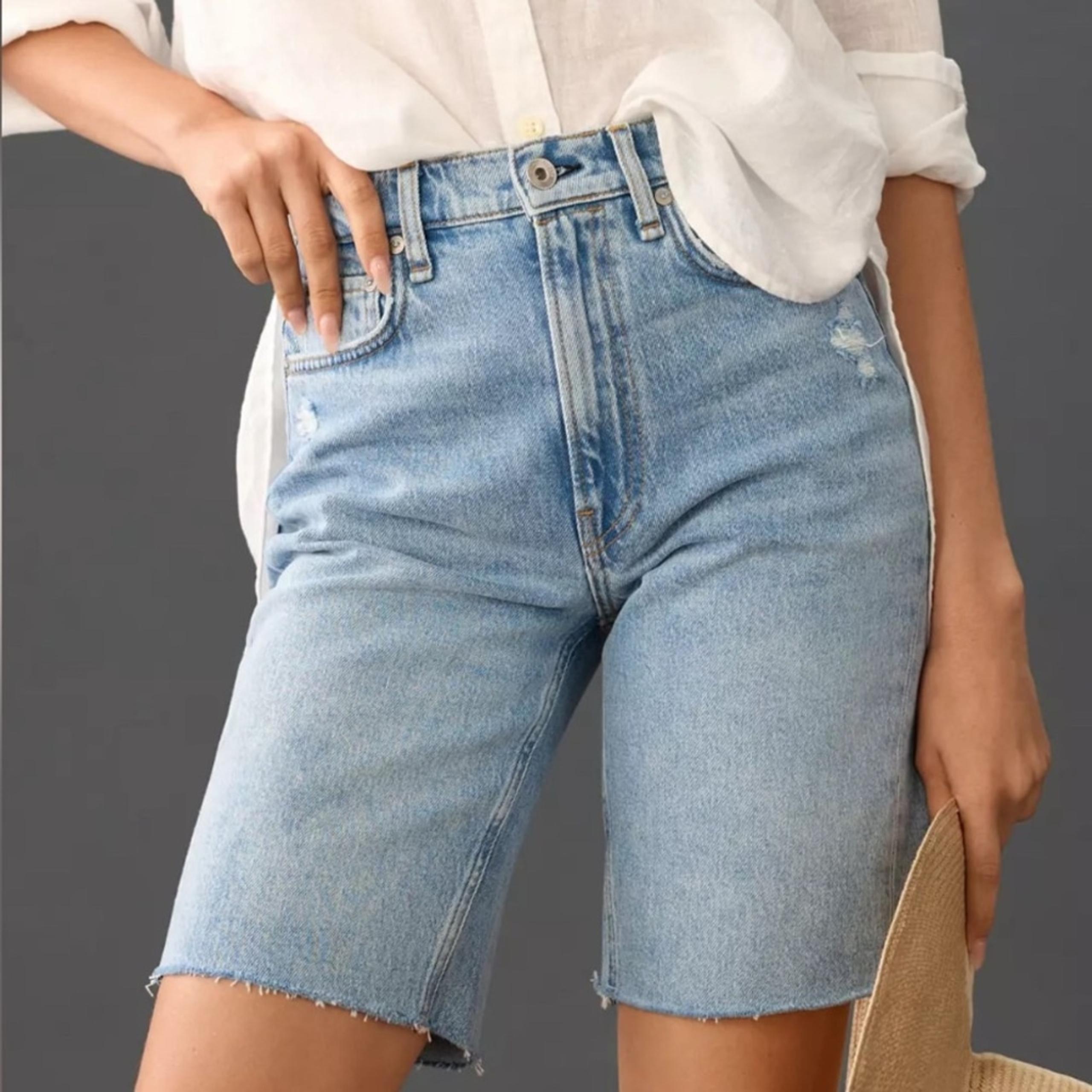 rag & bone Vintage Bermuda Mid-Rise Short in Melody Blue Distressed Size 28