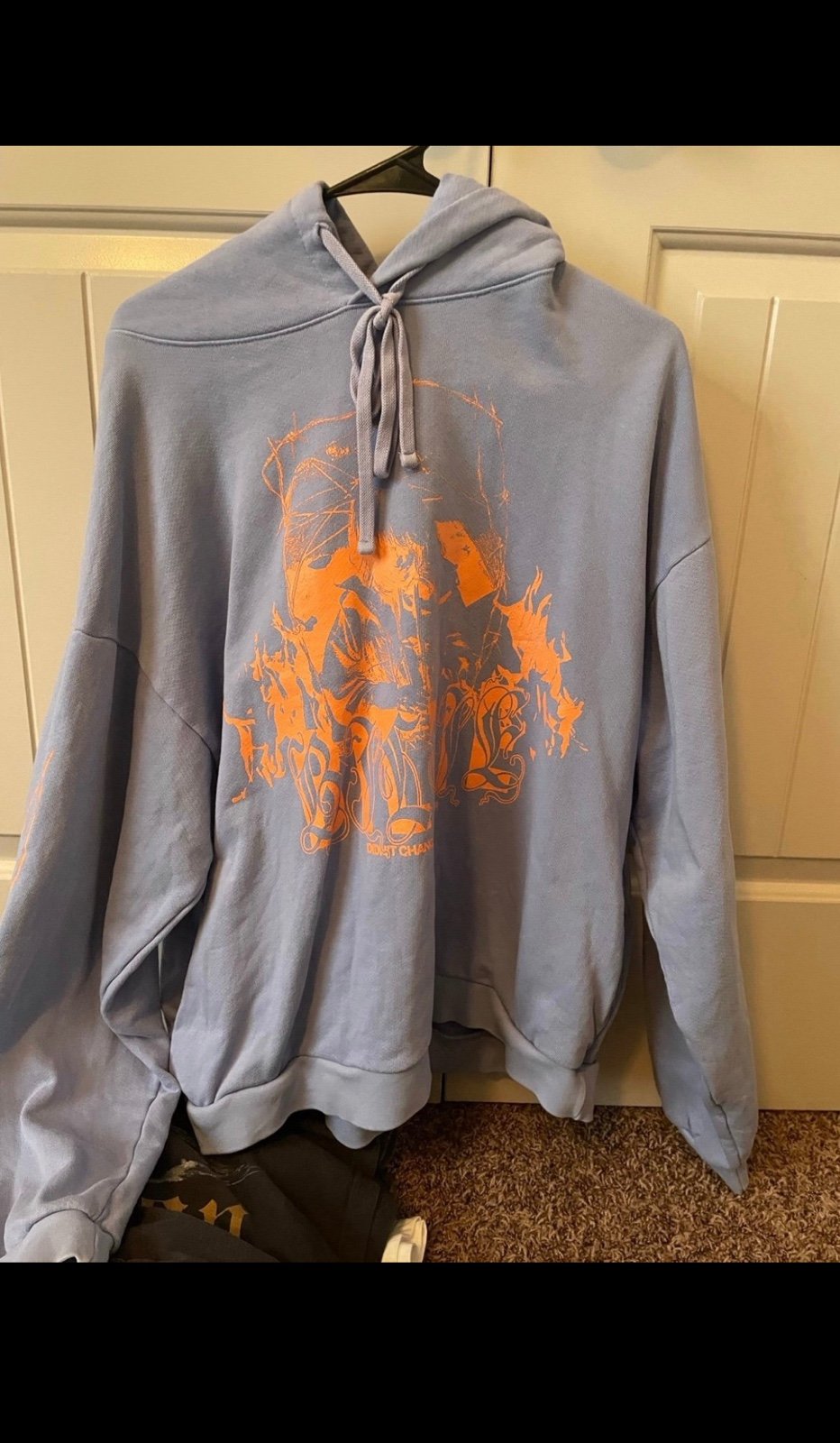 Billie Eilish “didn’t change my number” hoodie!