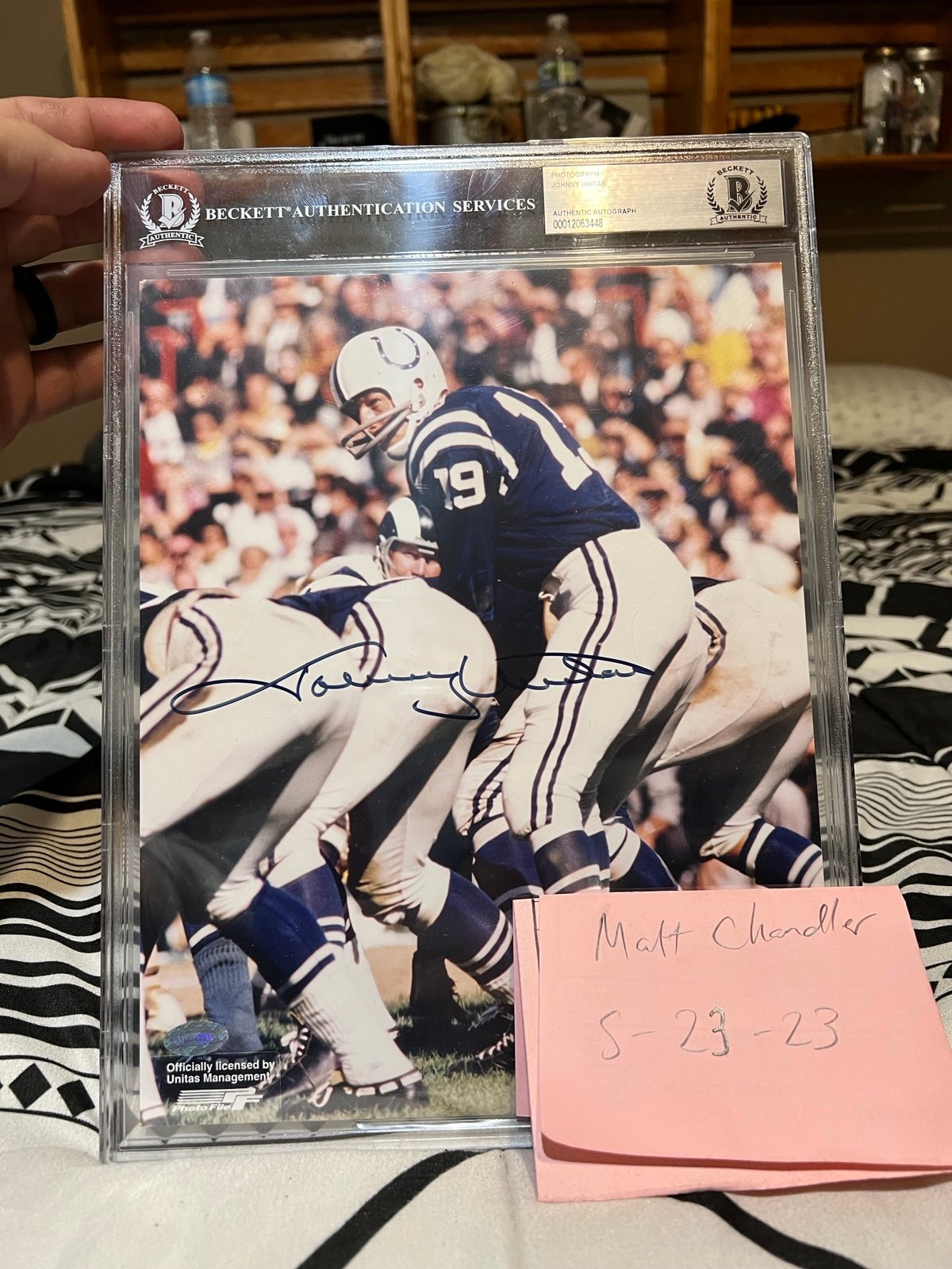 Johnny Unitas signed 8 x 10 photo