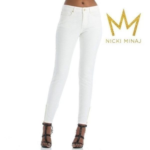 Nicki Minaj Women’s Mid Rise Snake Textured Denim Ankle Zip Pants