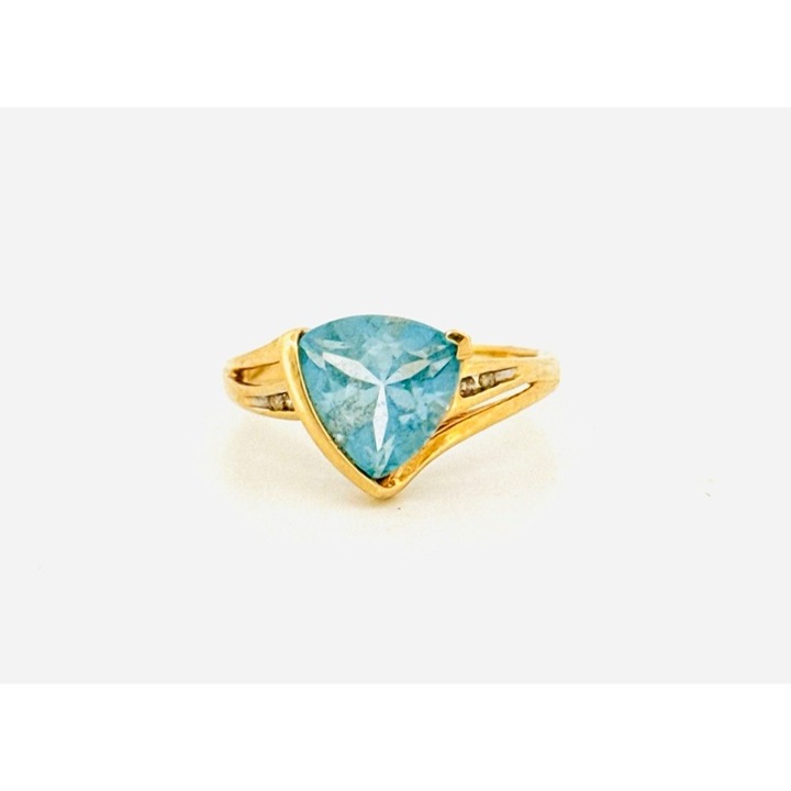 Estate 10k Yellow Gold Ring Trillion Cut Blue Topaz and Diamond Accents, Size 7
