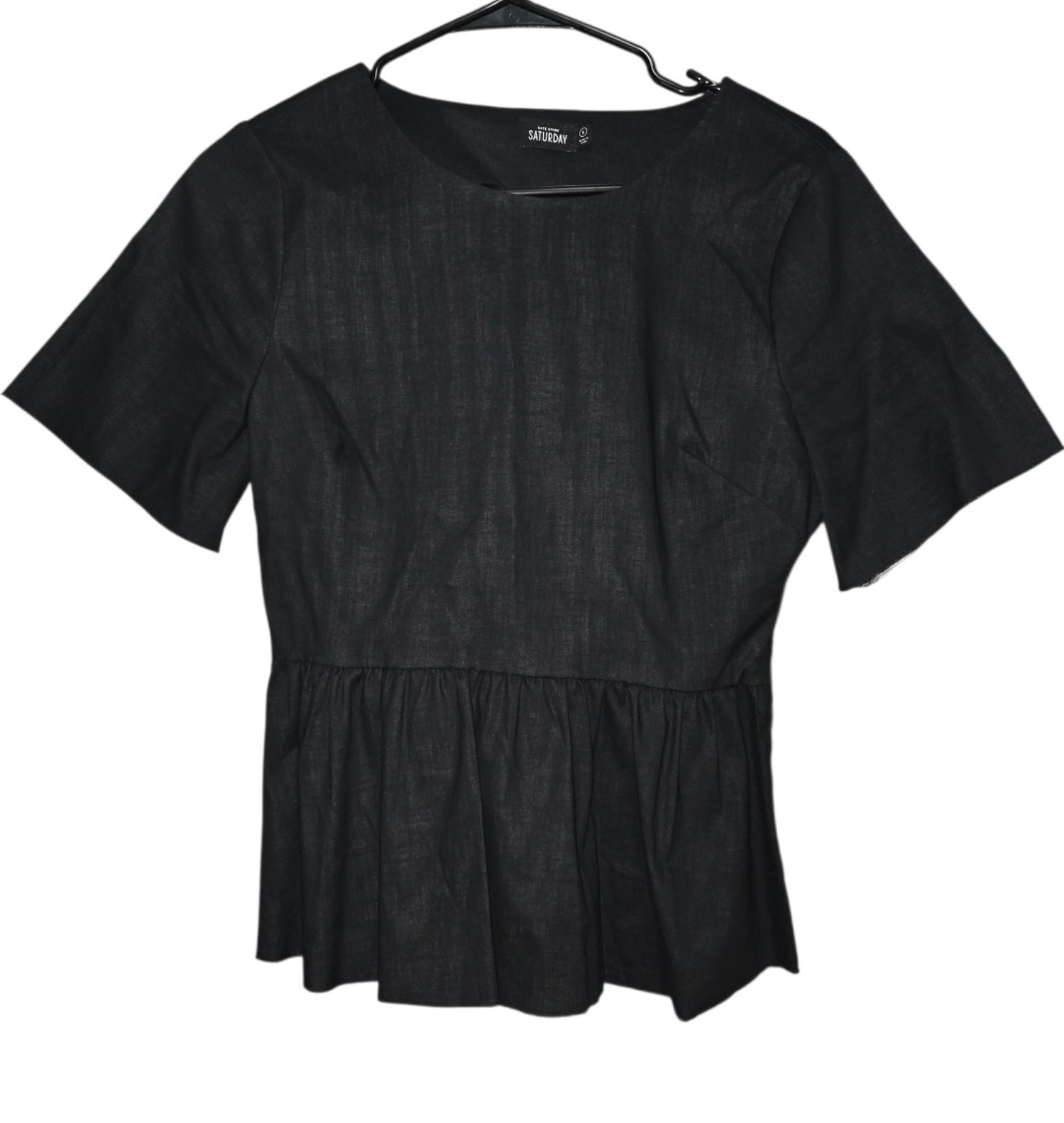 Kate Spade Women's Size S Black Peplum Top Ruffle Sleeve Keyhole Back EUC