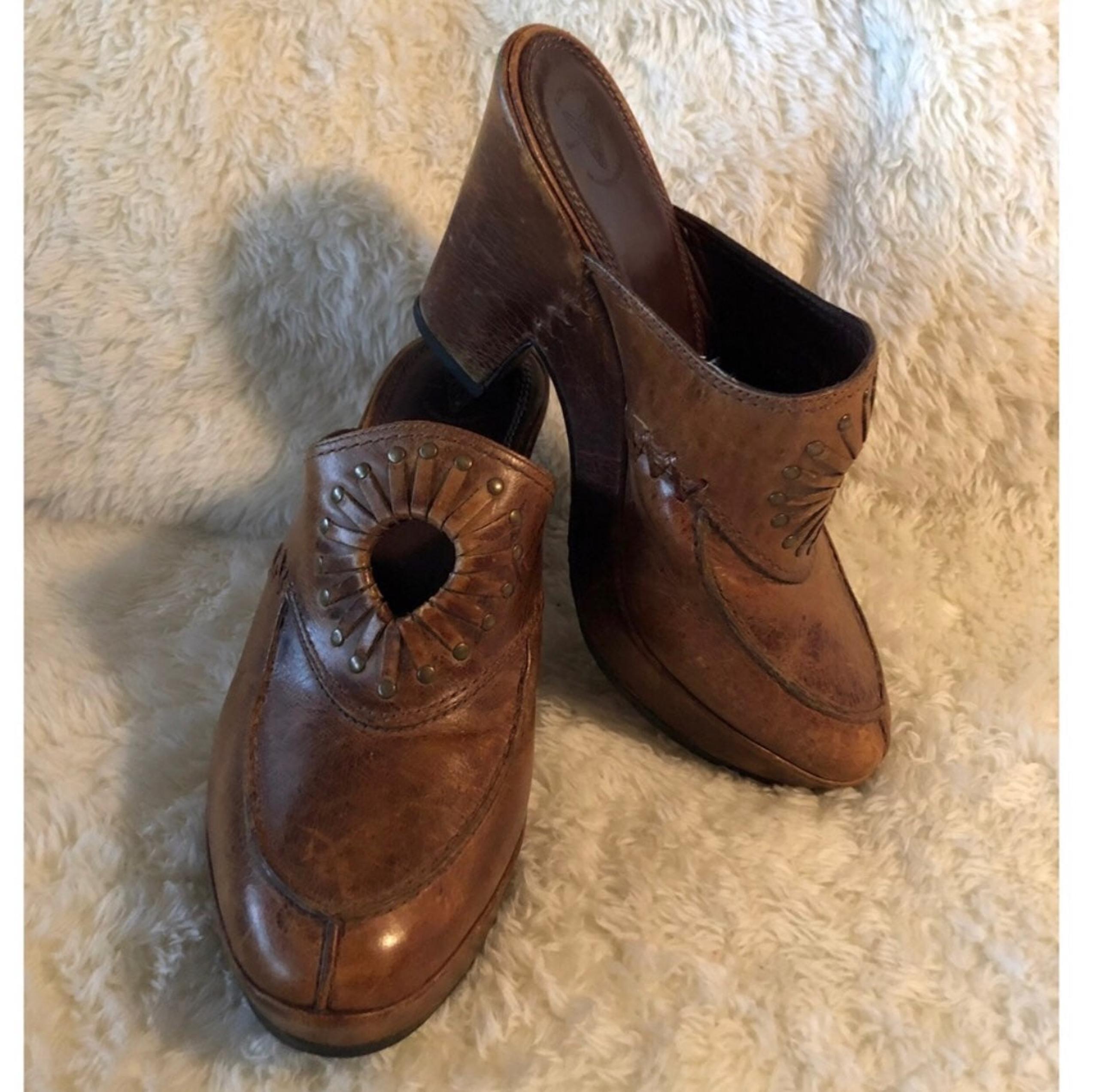 Frye Circle Cutout Black Mules Clog Heel