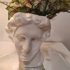 Apollo vase