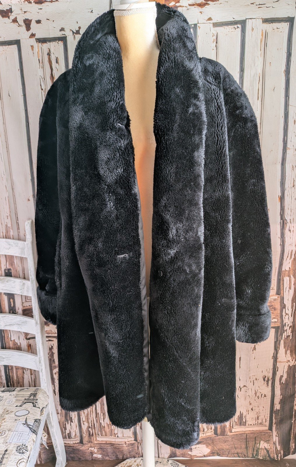 Monterey fashions Faux fur coat