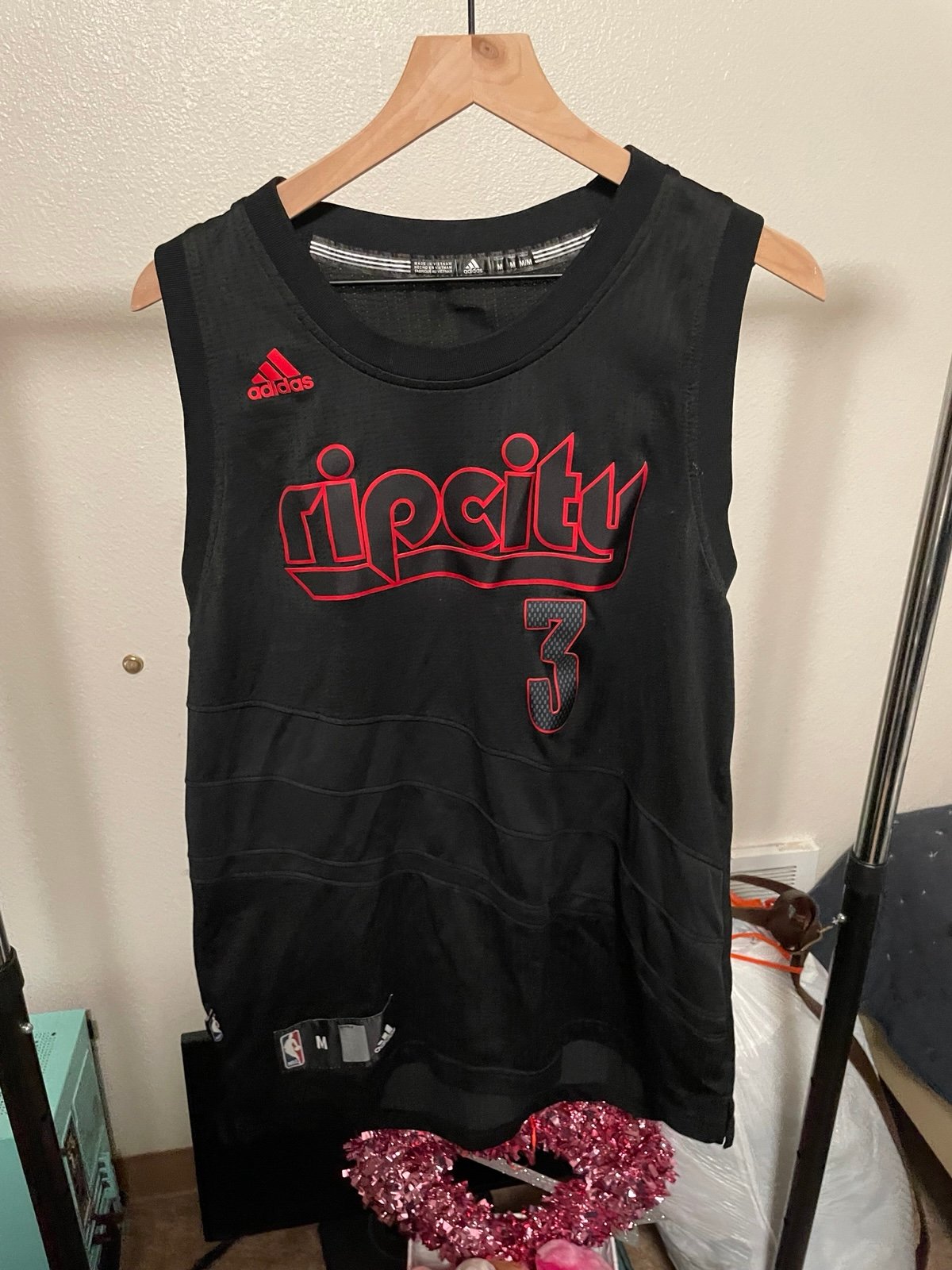 Portland Trail Blazers Adidas CJ McCollum Jersey – Size Medium