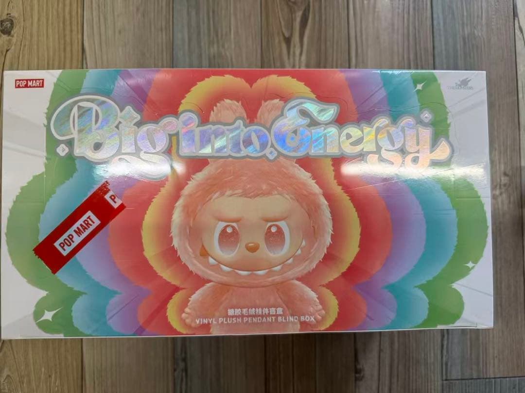 Labubu Big into Energy Plush Set