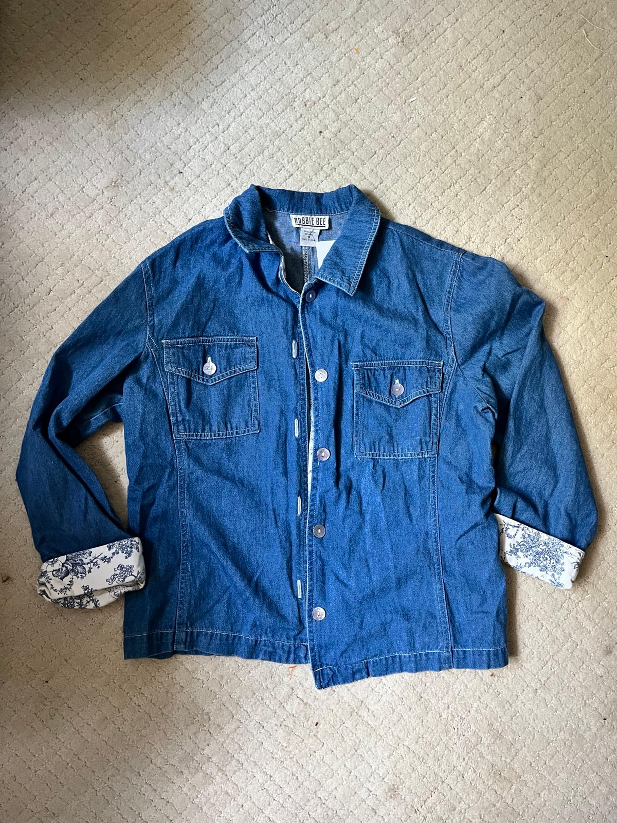 Vintage 90s cropped jacket or blazer 100% cotton. Cottage core style size 8 (M)