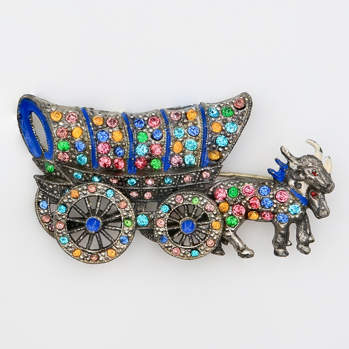 Vintage Mechanical Covered Wagon With Oxen Multicolor Rhinestone Brooch 1930s