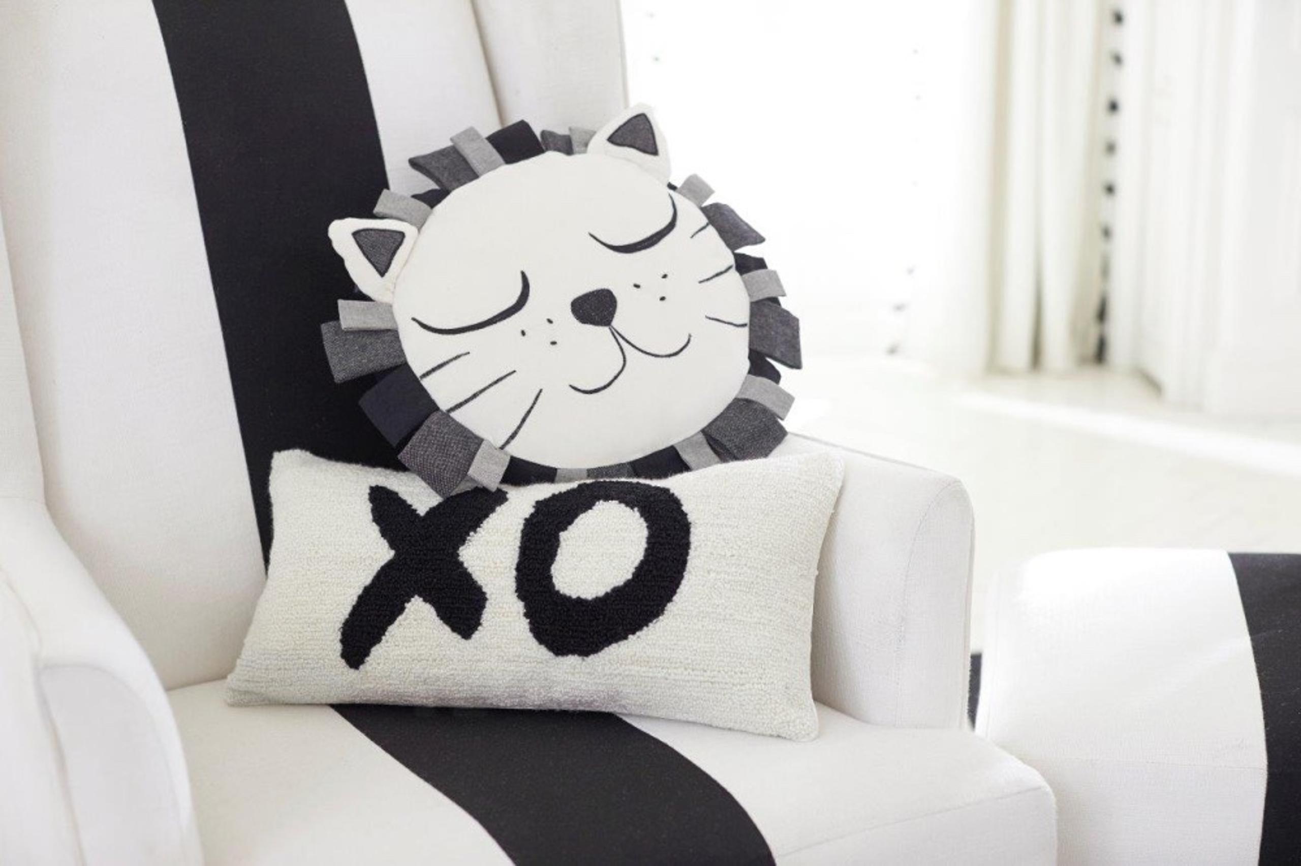 Pottery Barn Kids Emily & Meritt Sleepy Lion pillow