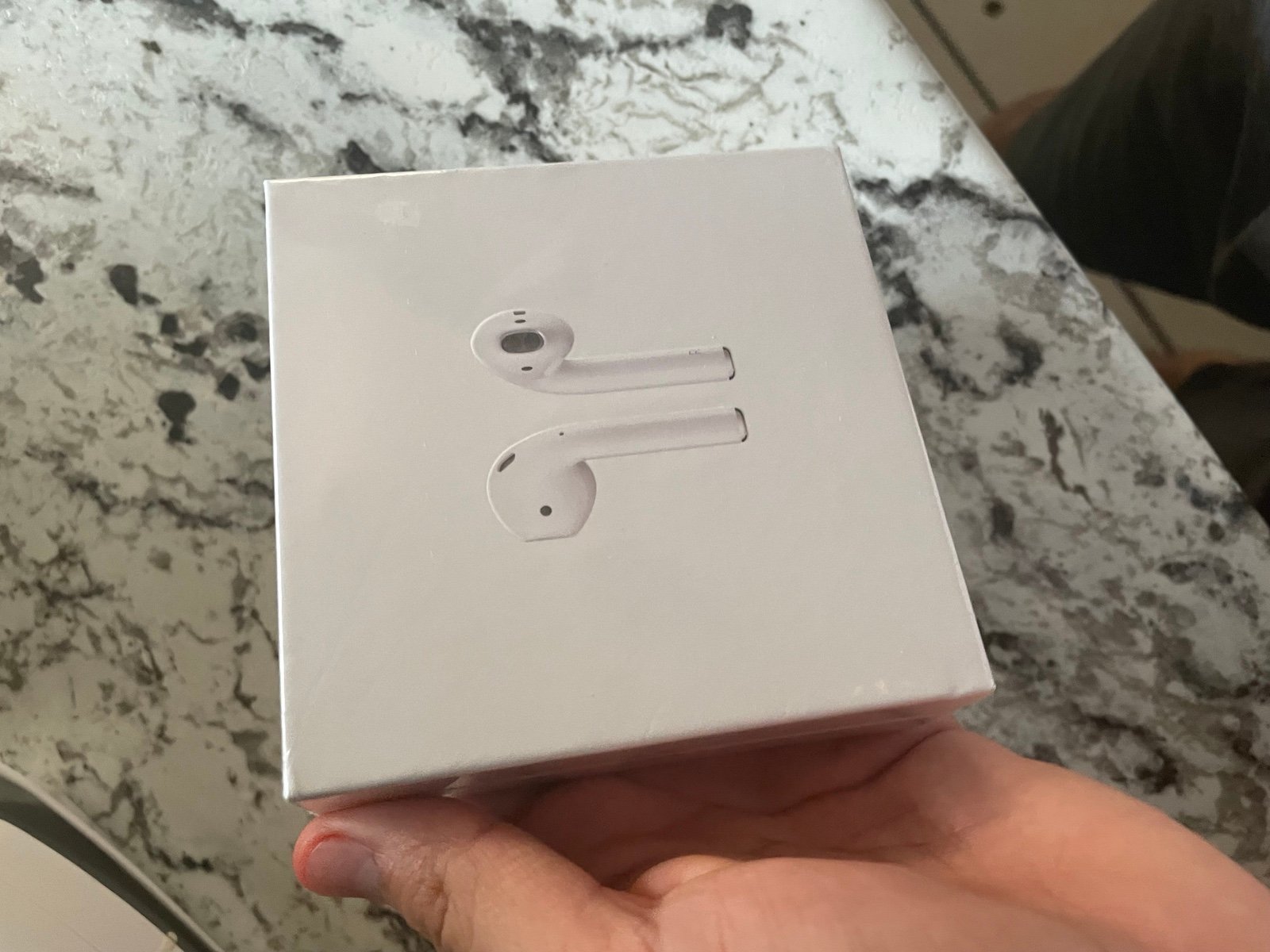 AirPods