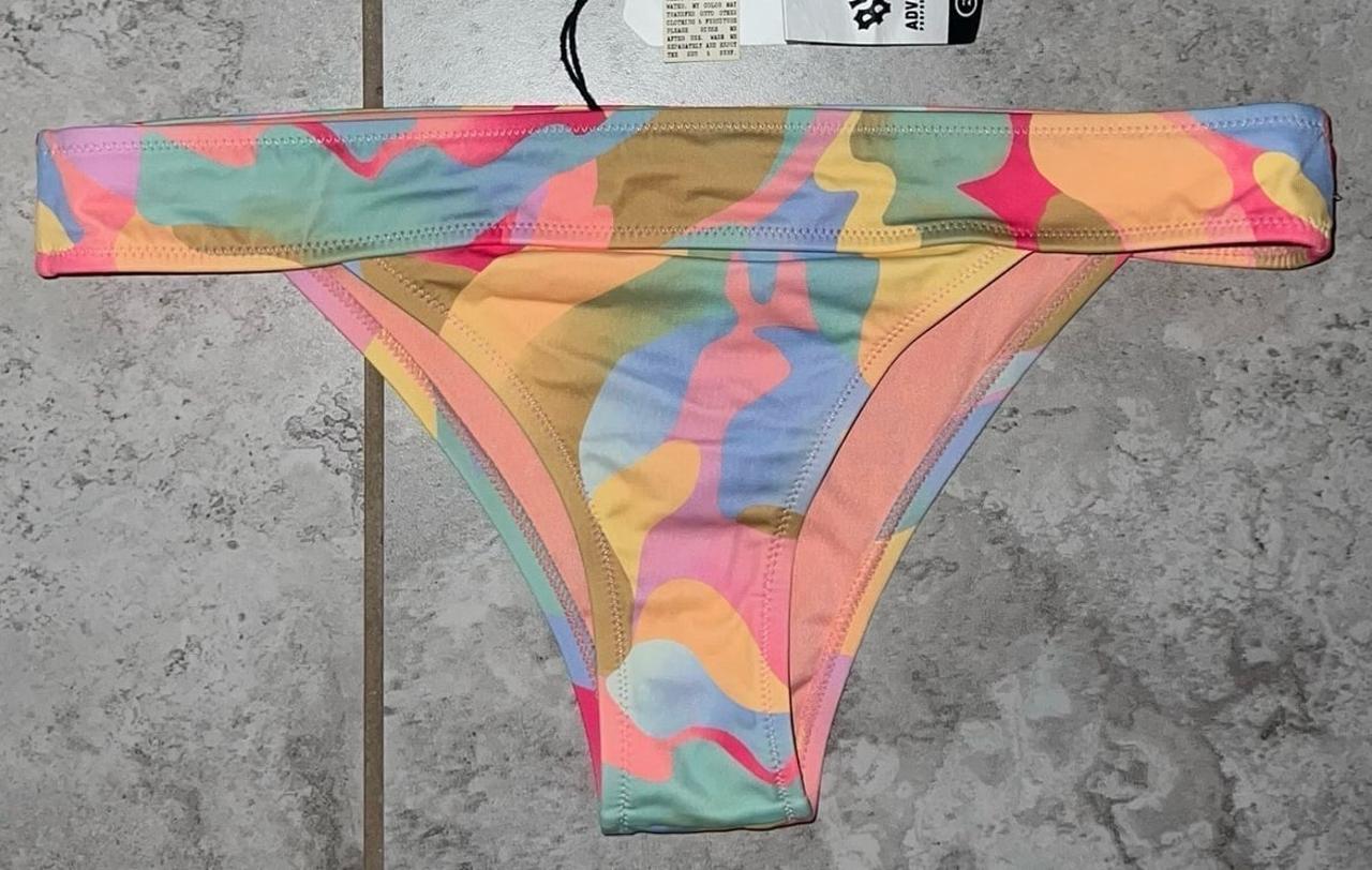 item photo #1