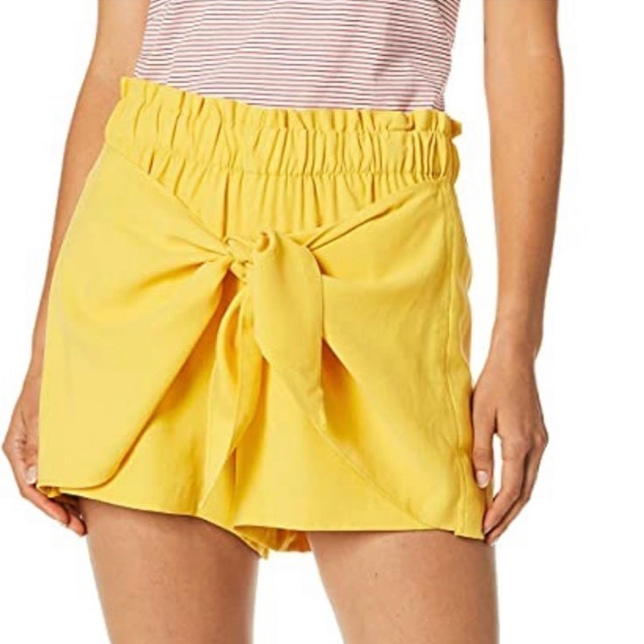 BCBGeneration Tie Front Pull On Shorts