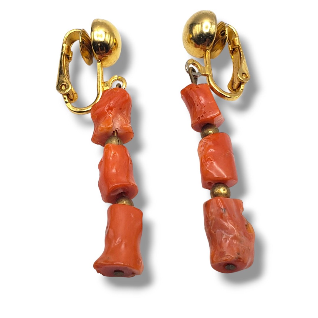 Gold Tone Brass Coral Triple Drop Dangle Clip On Earrings Victorian Vintage