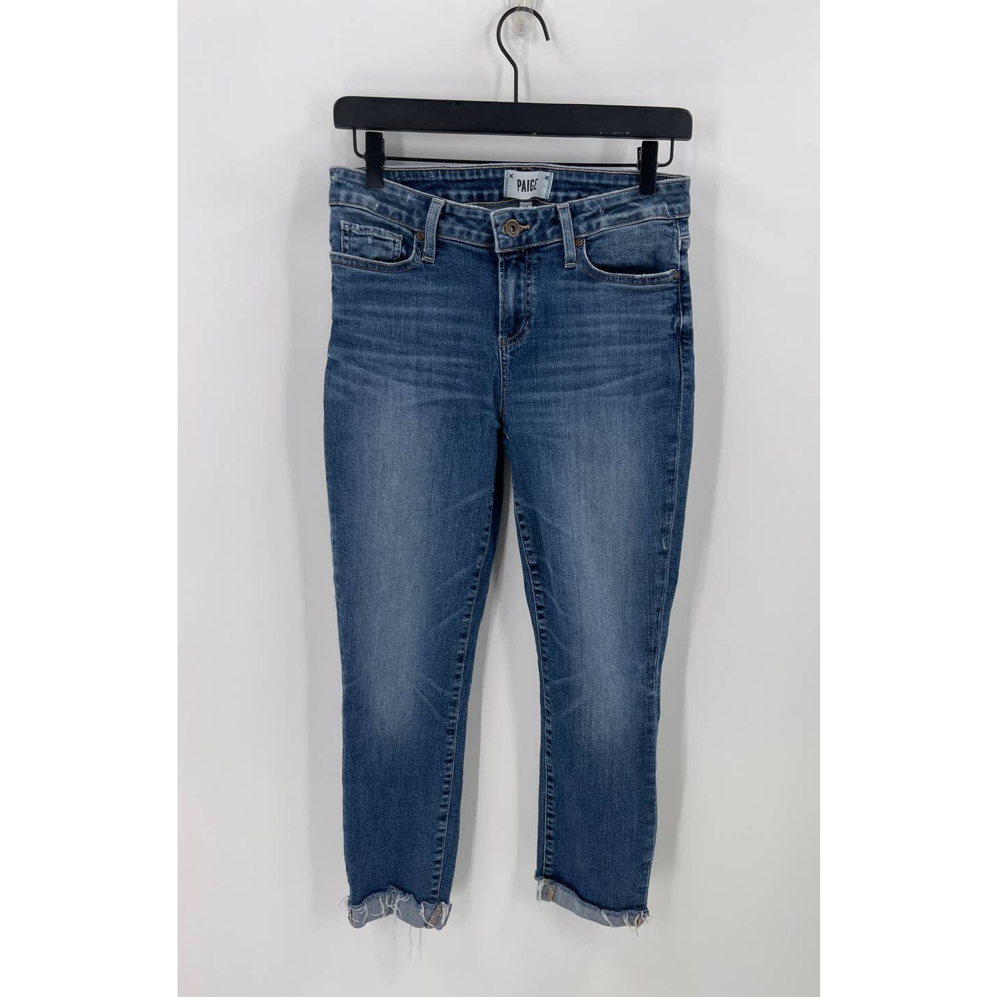 PAIGE Distressed Skyline Skinny Crop Size 28