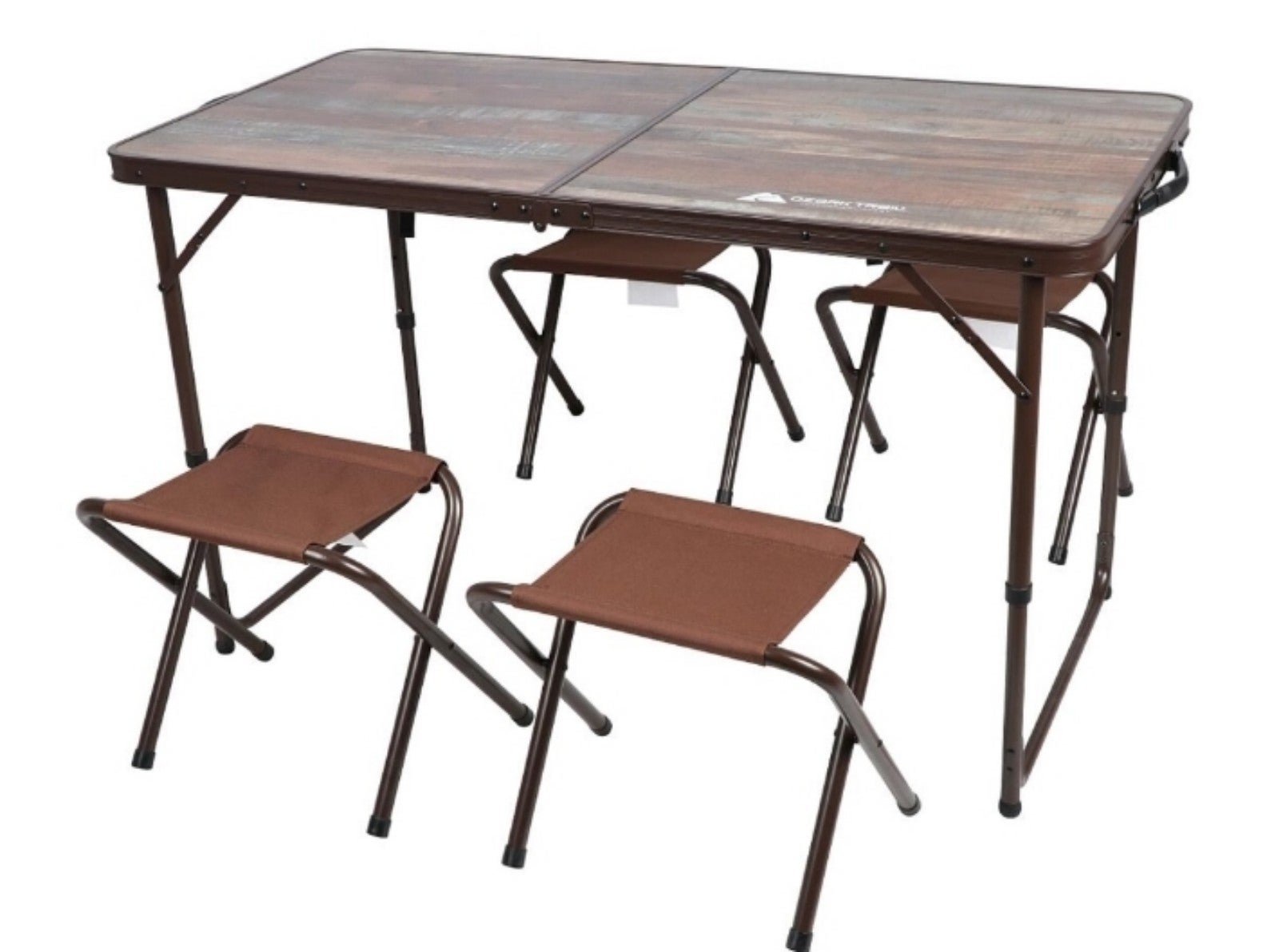 Ozark portable picnic table with chairs