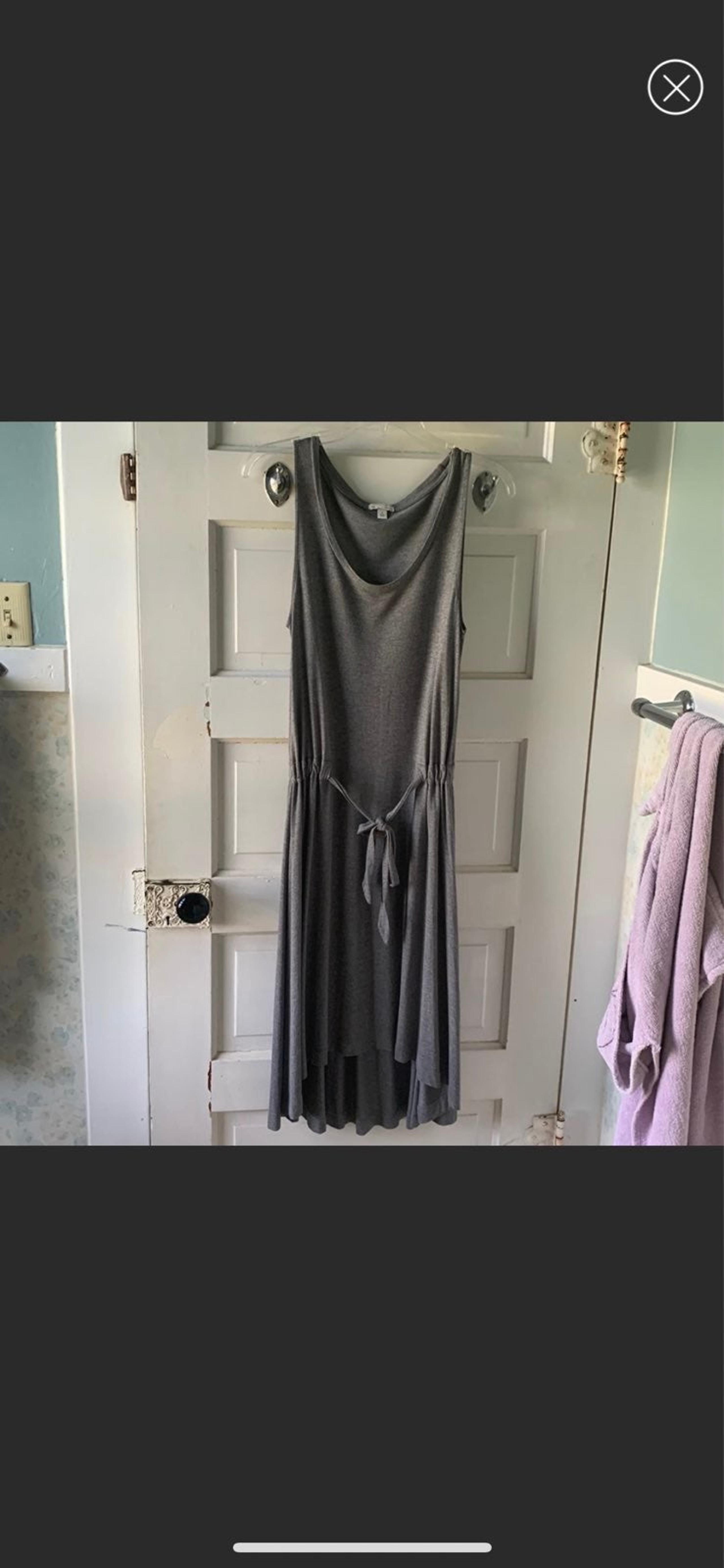 Gap Hi-Lo grey rayon tie-waist dress, Small, GUC