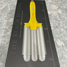 New DRYBAR the beach bender triple barrel, waver curler in box