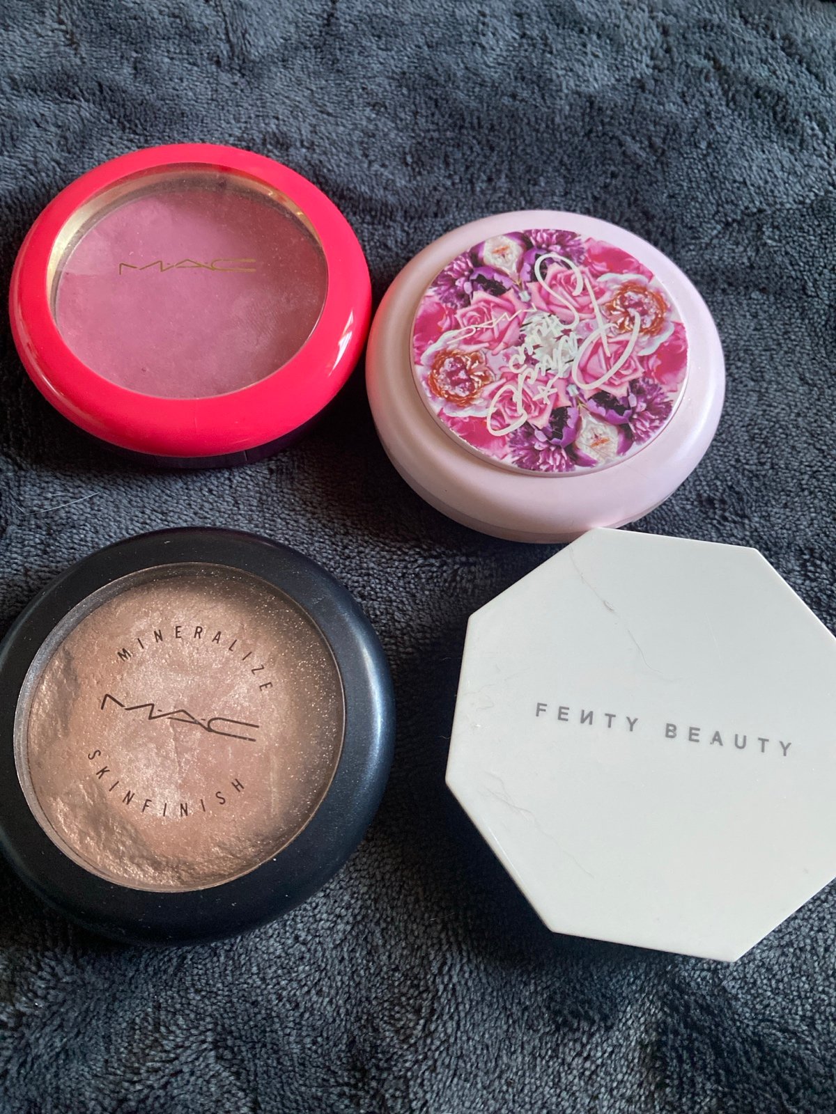 MAC & FENTY MAKEUP BUNDLE