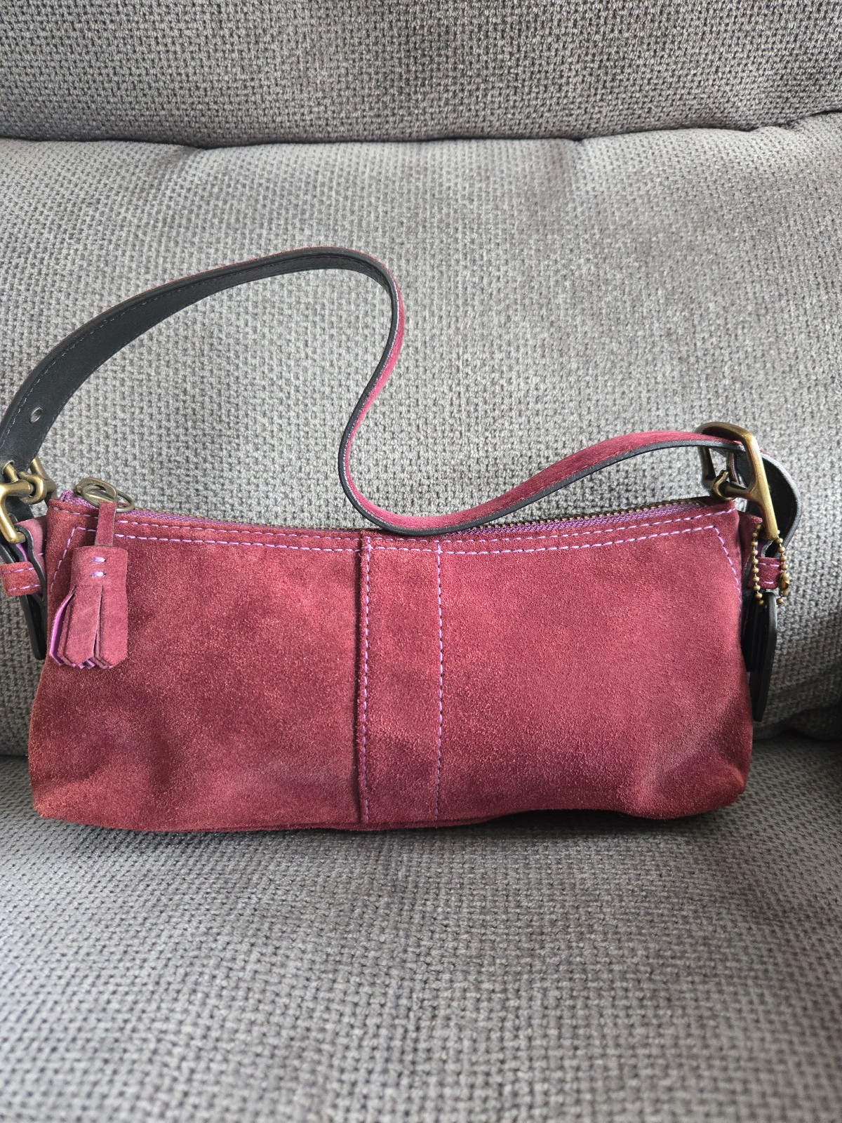 Coach Y2k Wine Red Suede Baguette Shoulder Bag 7470 Charm Fringe Leather