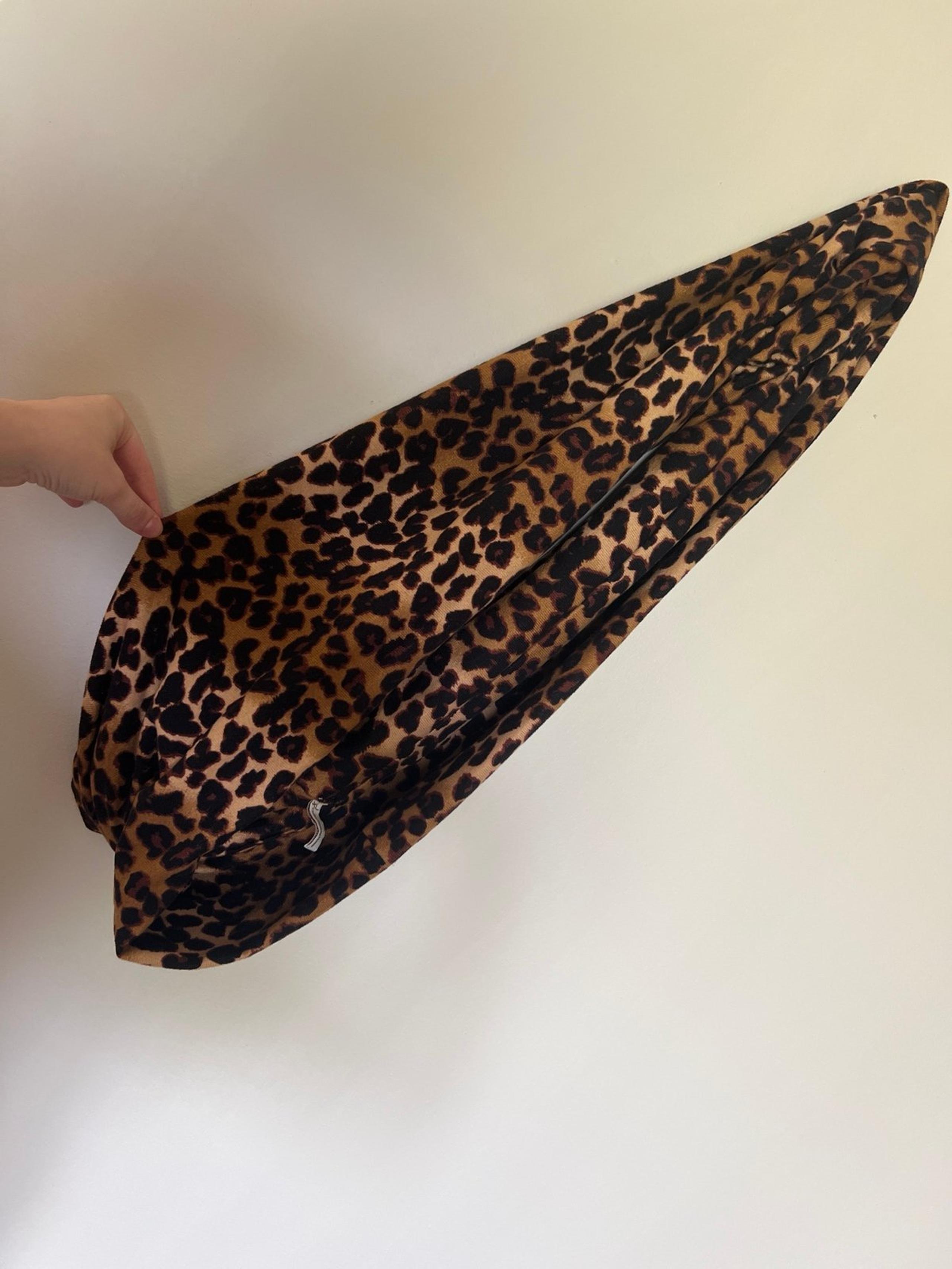 Infinity scarf