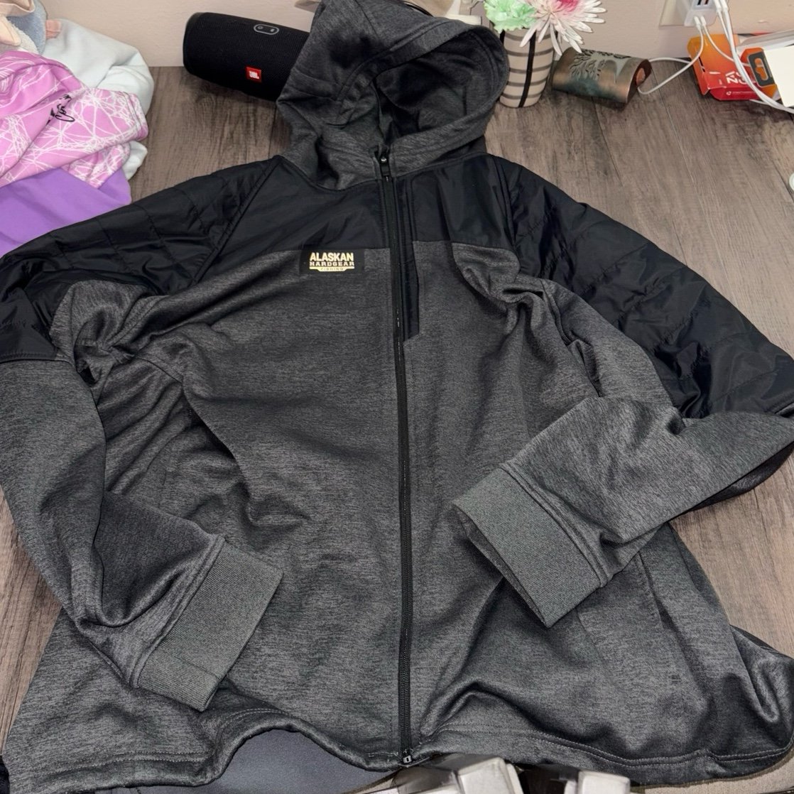 Men’s Alaskan hard gear jacket size 3XL
