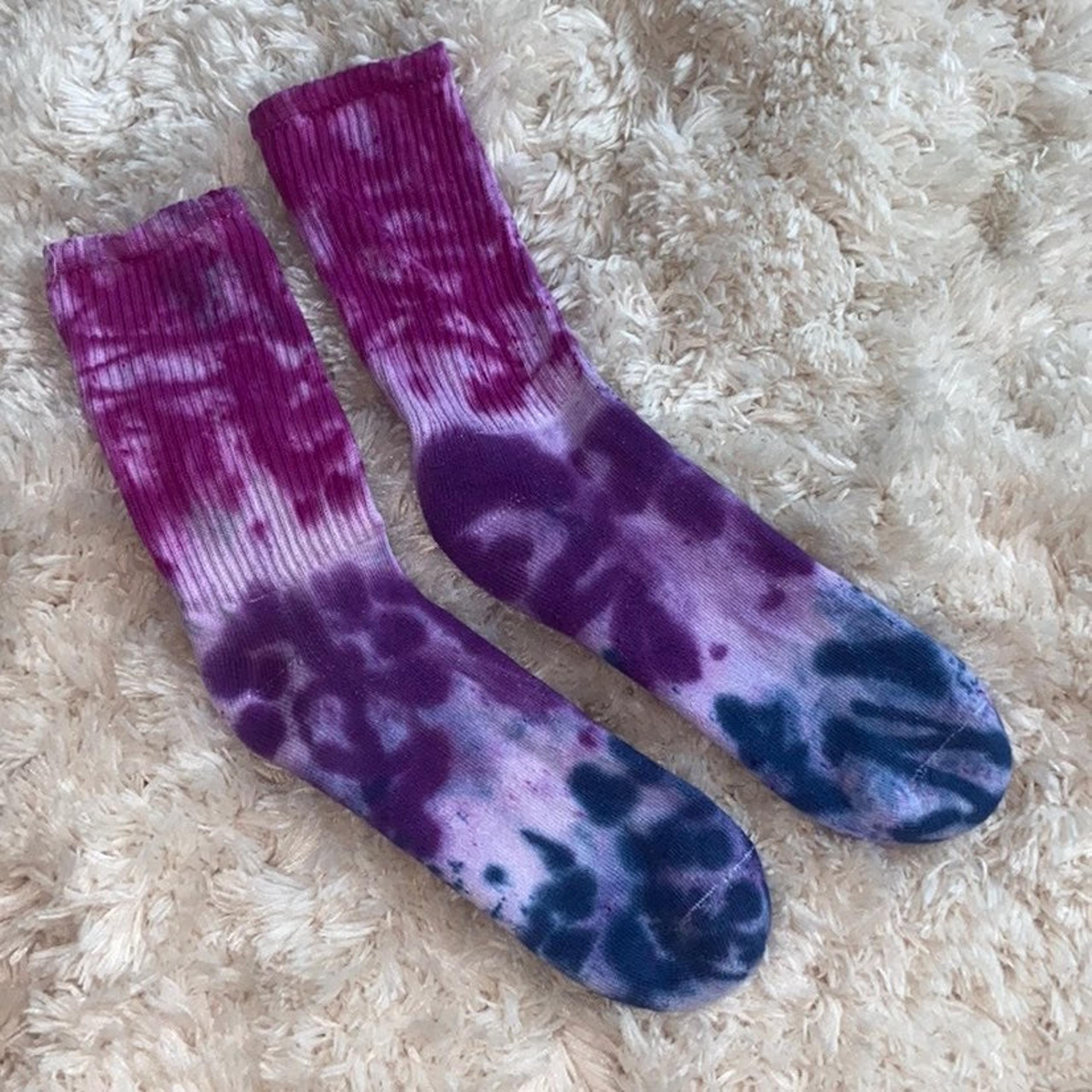 Wild berry athletic socks