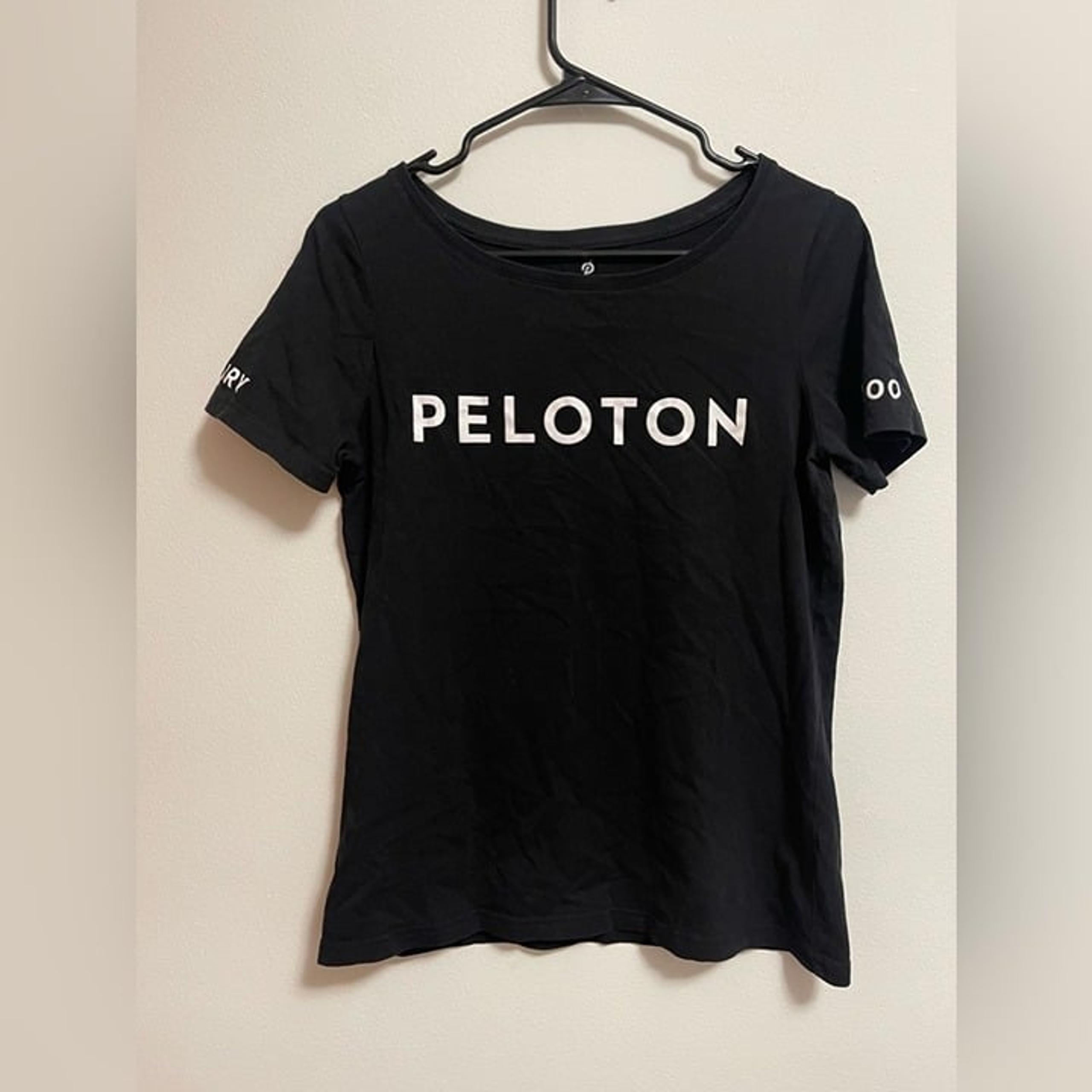 PELOTON - Women’s Century 100 T-Shirt - Black - Size S