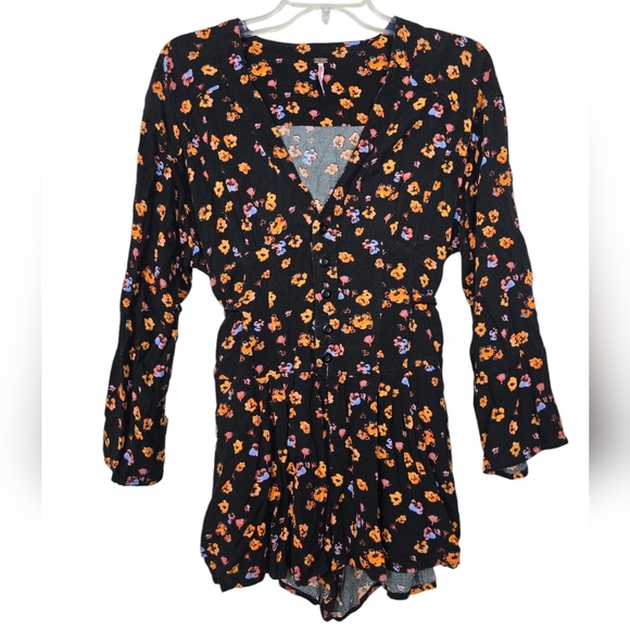 Free People L'amour Floral Long Sleeve V Neckline Button Down Romper 4