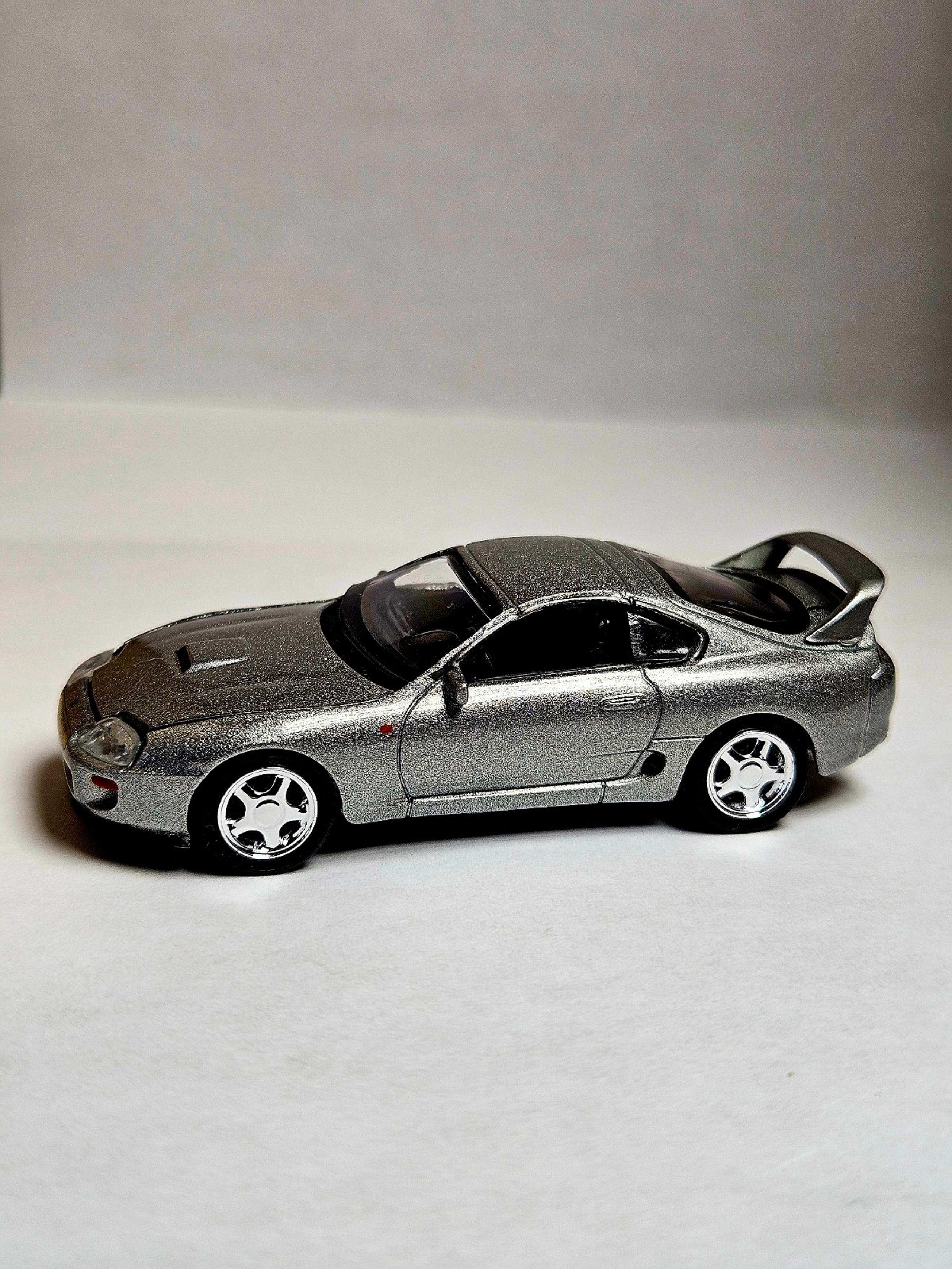 AUTOWORLD