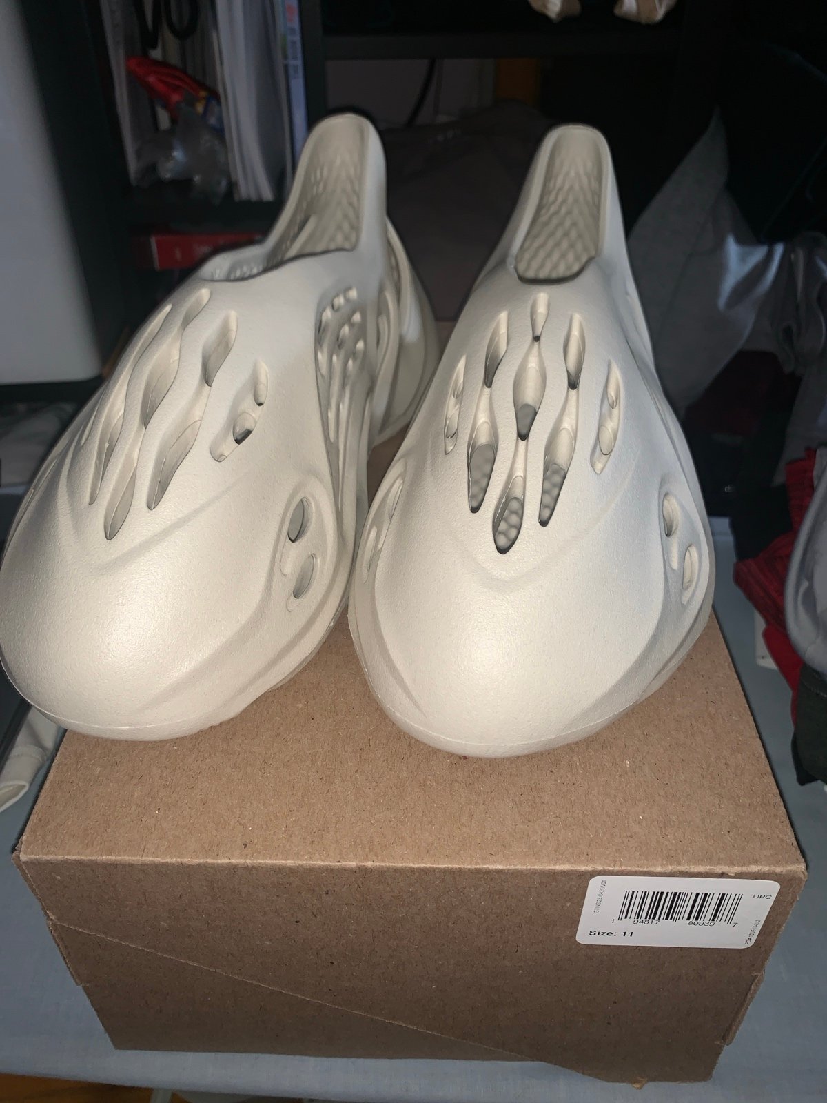 Adidas Yeezy Foam RNNR