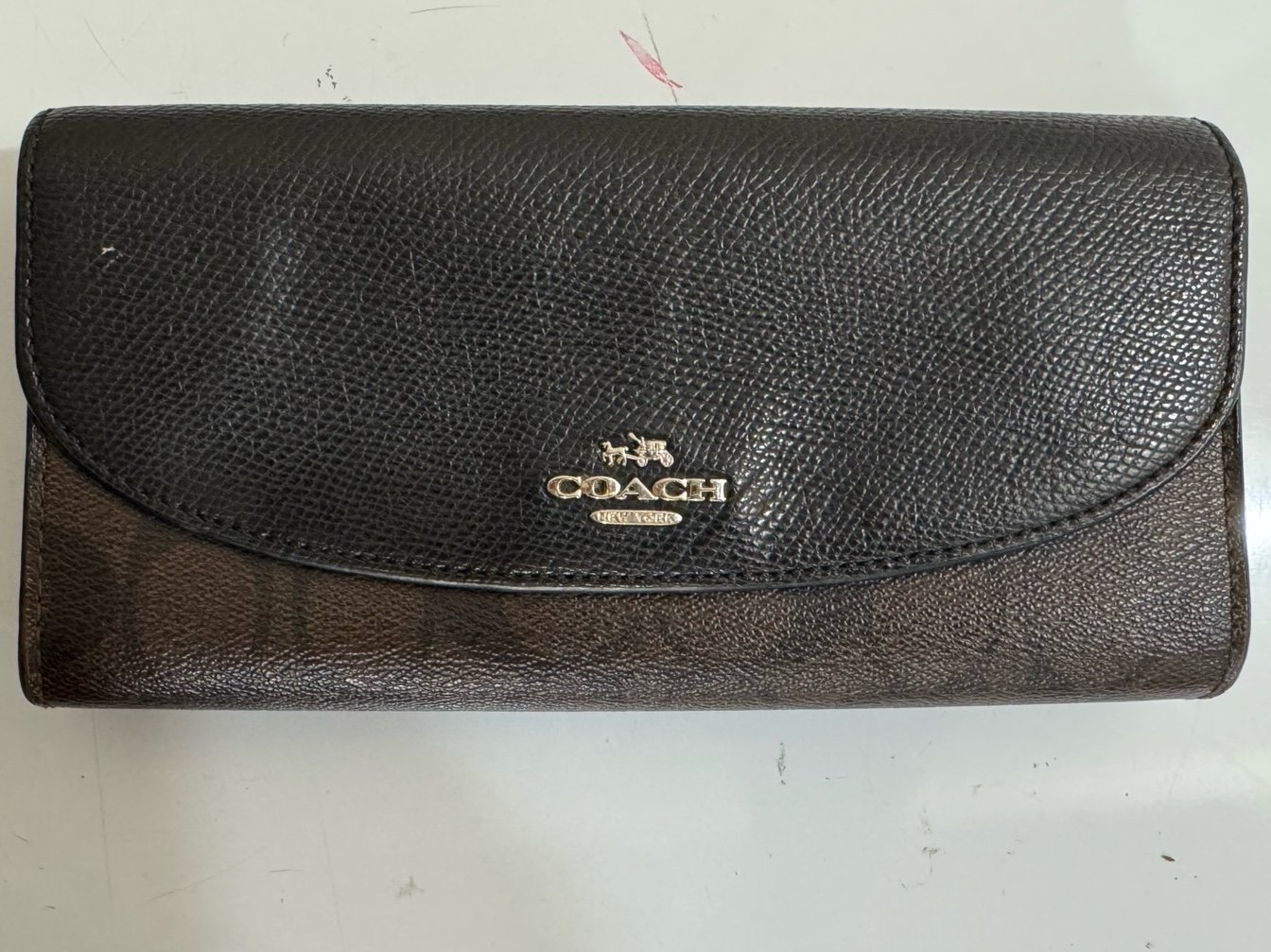 Coach Envelope Wallet Saffiano Black/Brown Leather - Excellent Condition
