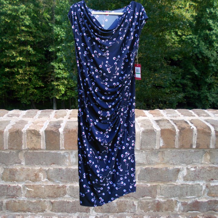 Vince Camuto Sleeveless Dress - Large