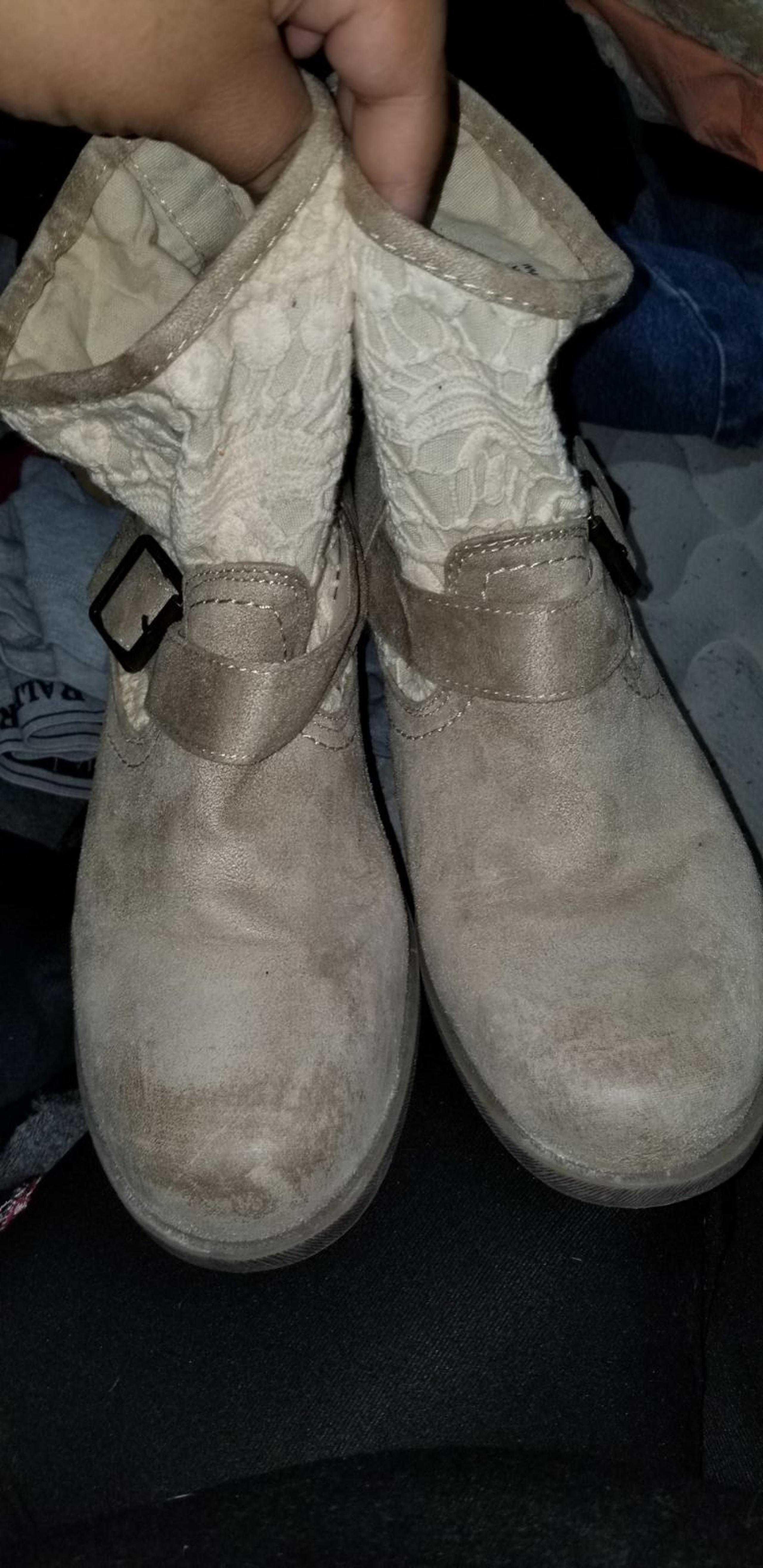 womens boots size 10