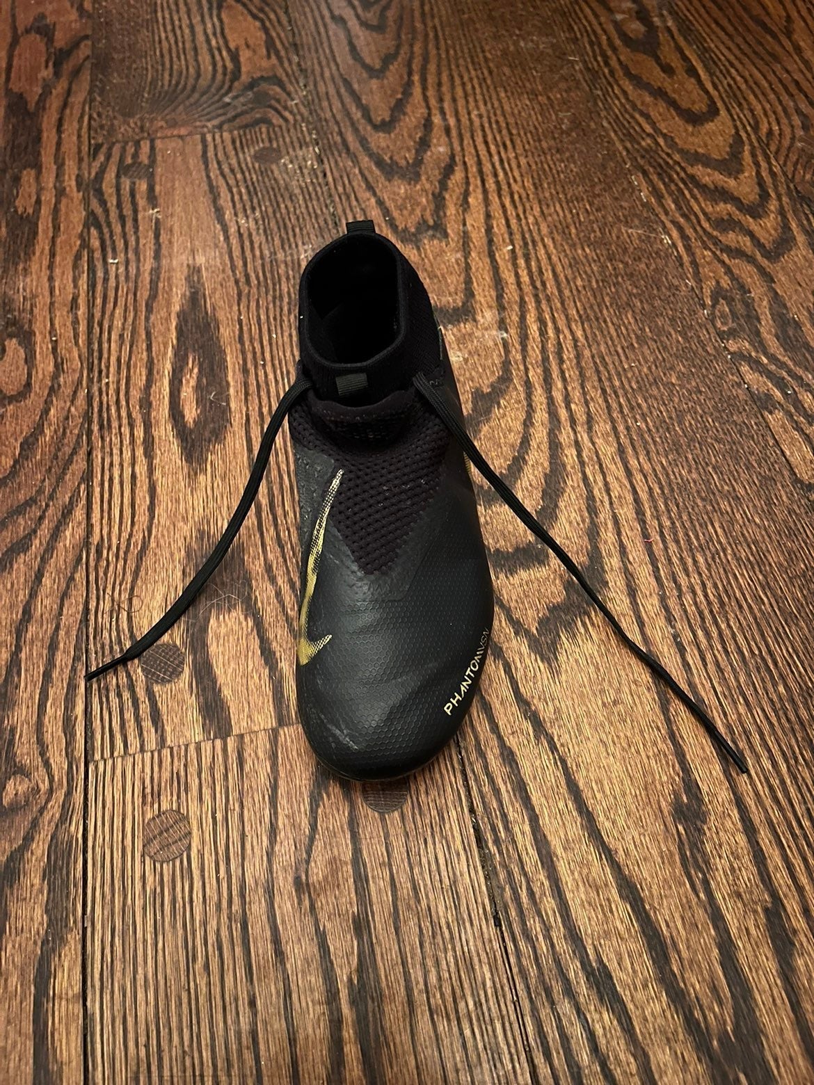 Nike Kid's Phantom Vs shops Academy Df Mg Footbal/Soccer Shoes