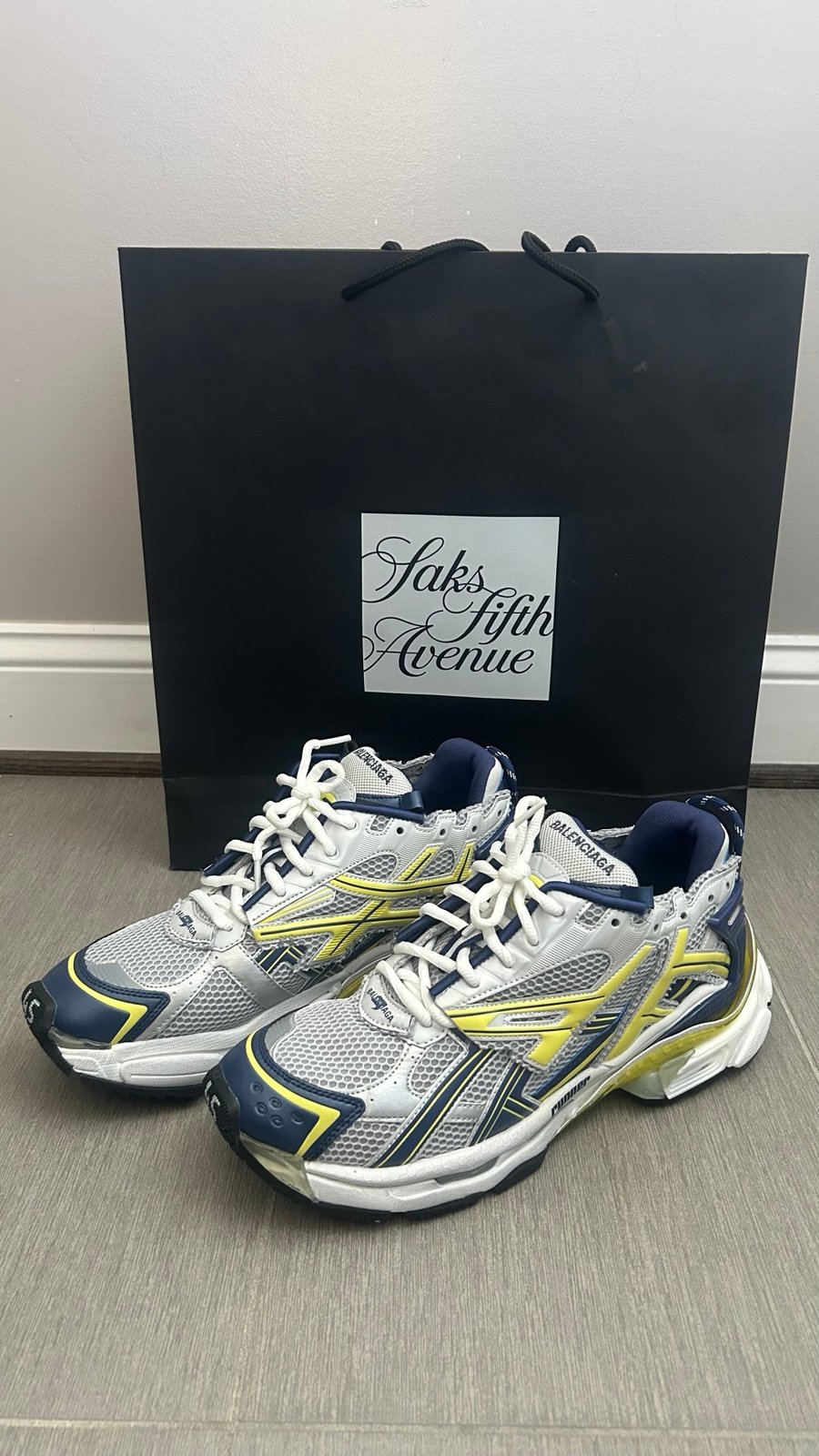 Balenciaga runner