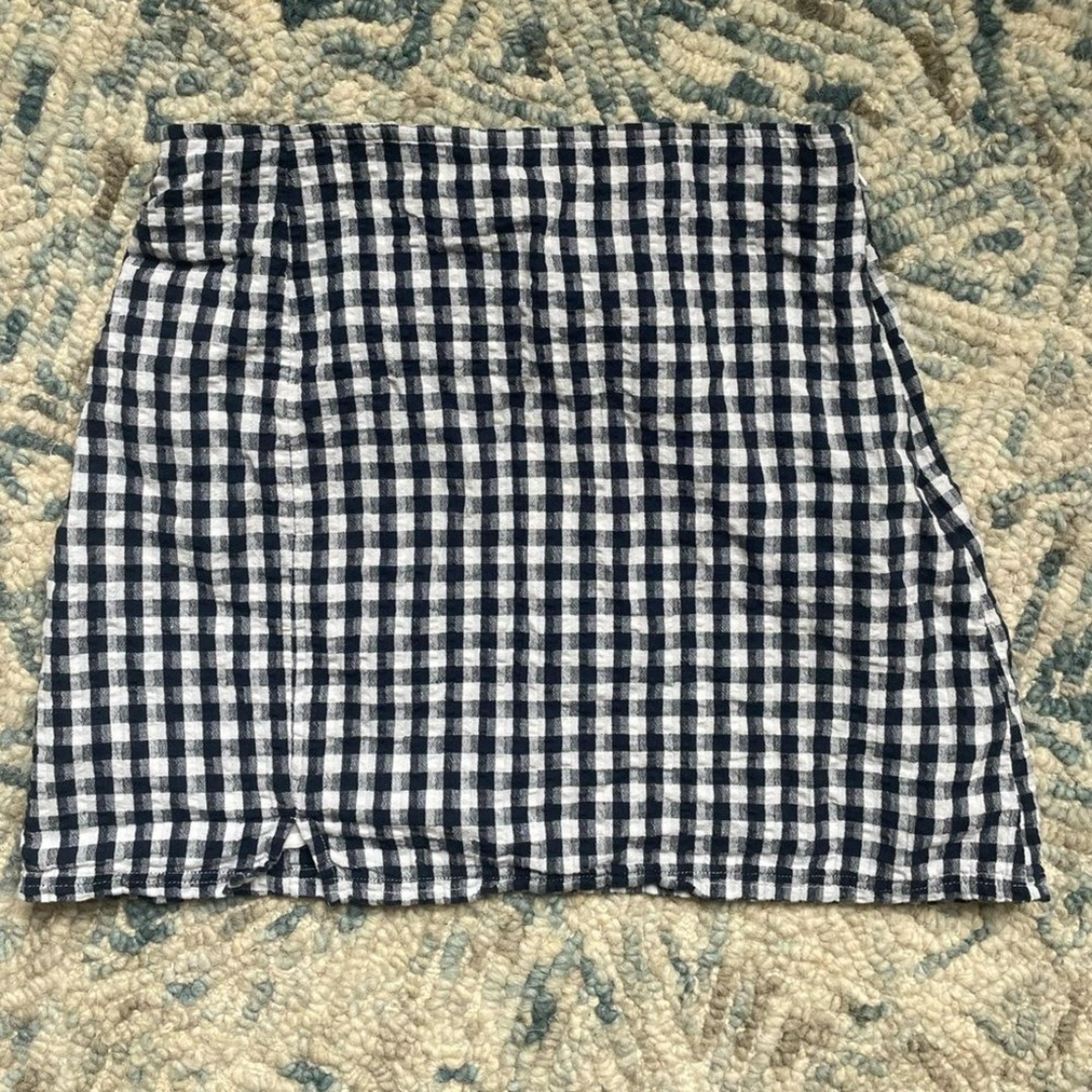American Eagle  Womens gingham navy mini skirt size zipper fully lined medium