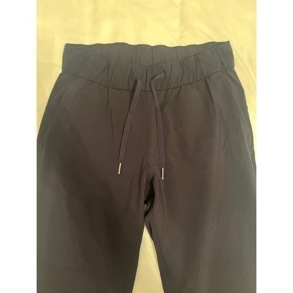 Lululemon Straight Leg Drawstring Lux Pants size 6