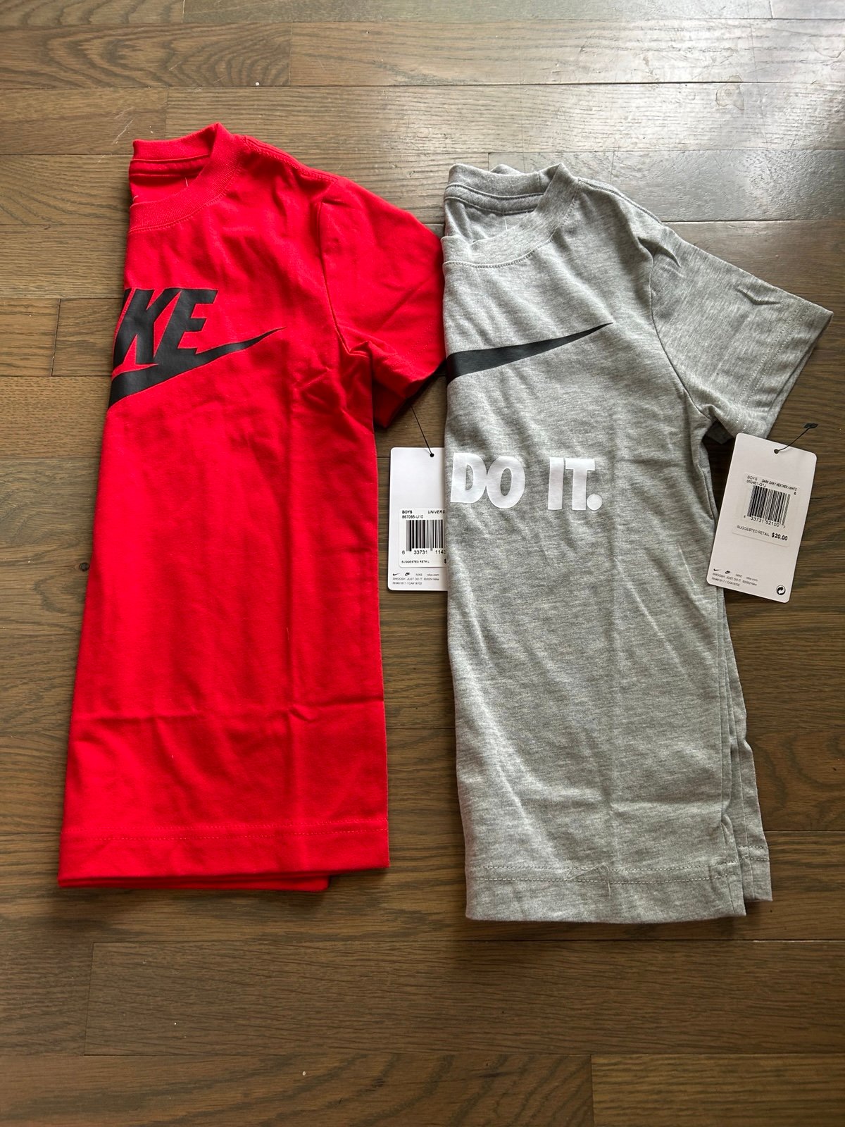 NWT Nike Boys Shirts size 6