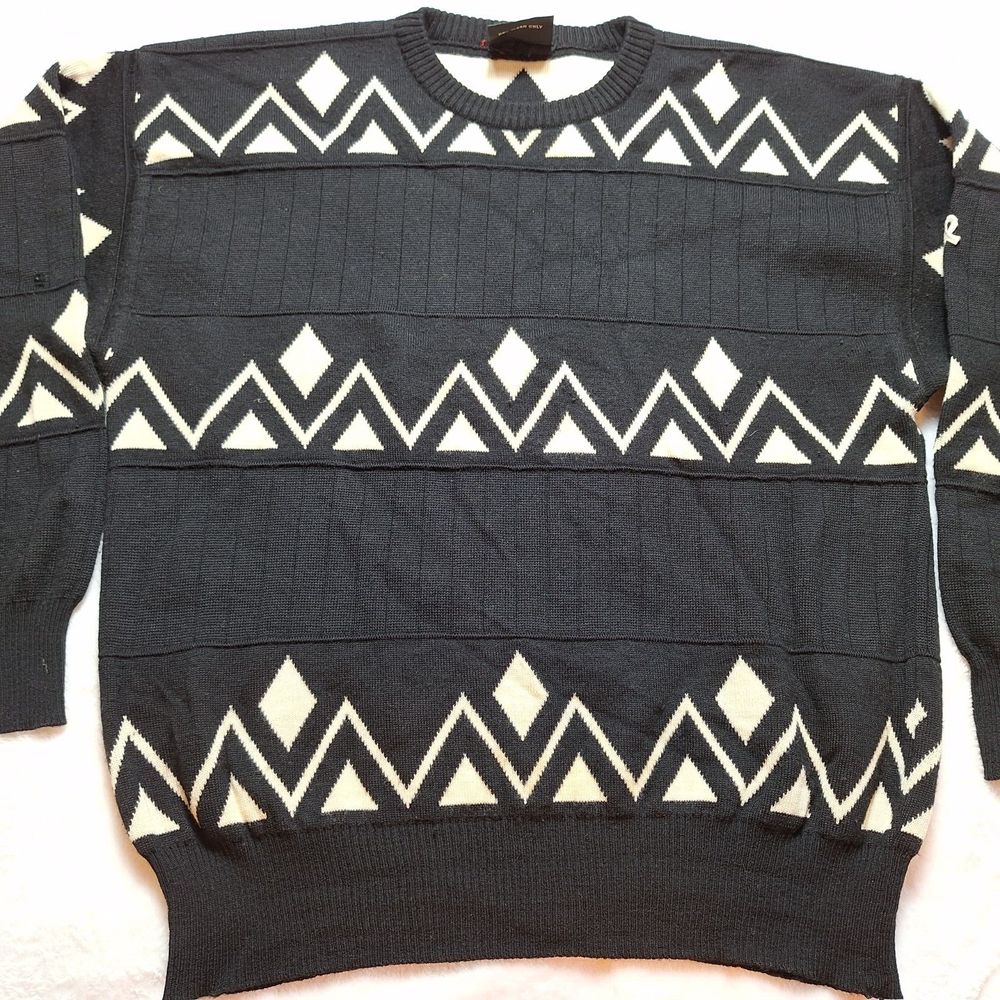 Vintage DEMETRE 100% Virgin Wool Striped Ski Sweater Mens Sz L Black Ivory Geo