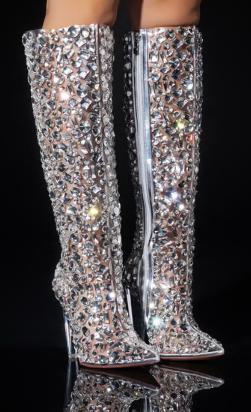 New in box! AZALEA WANG HONEY EMBELLISHED PVC CHUNKY BOOT IN SILVER 7.5