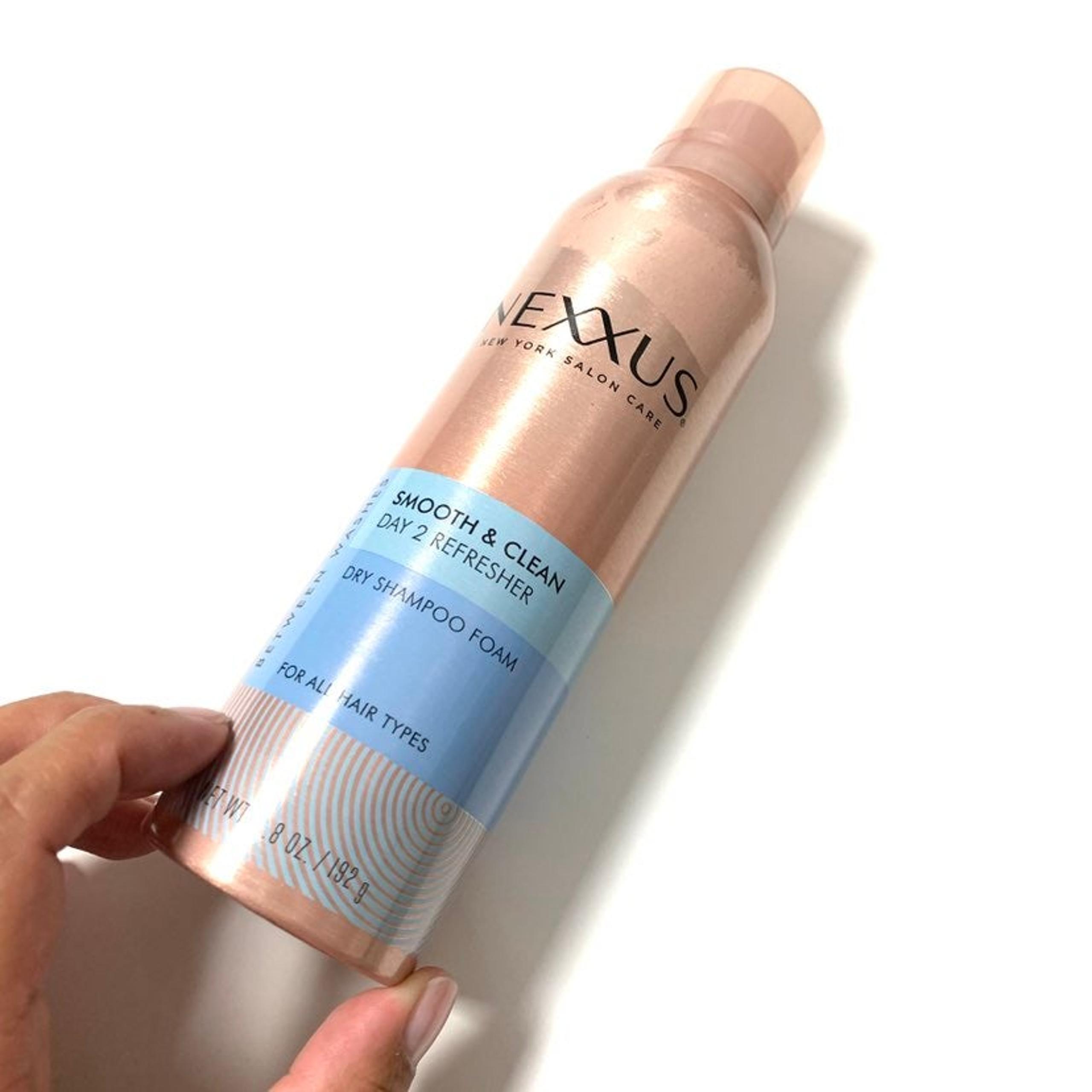 Nexxus Day 2 Dry Shampoo Foam