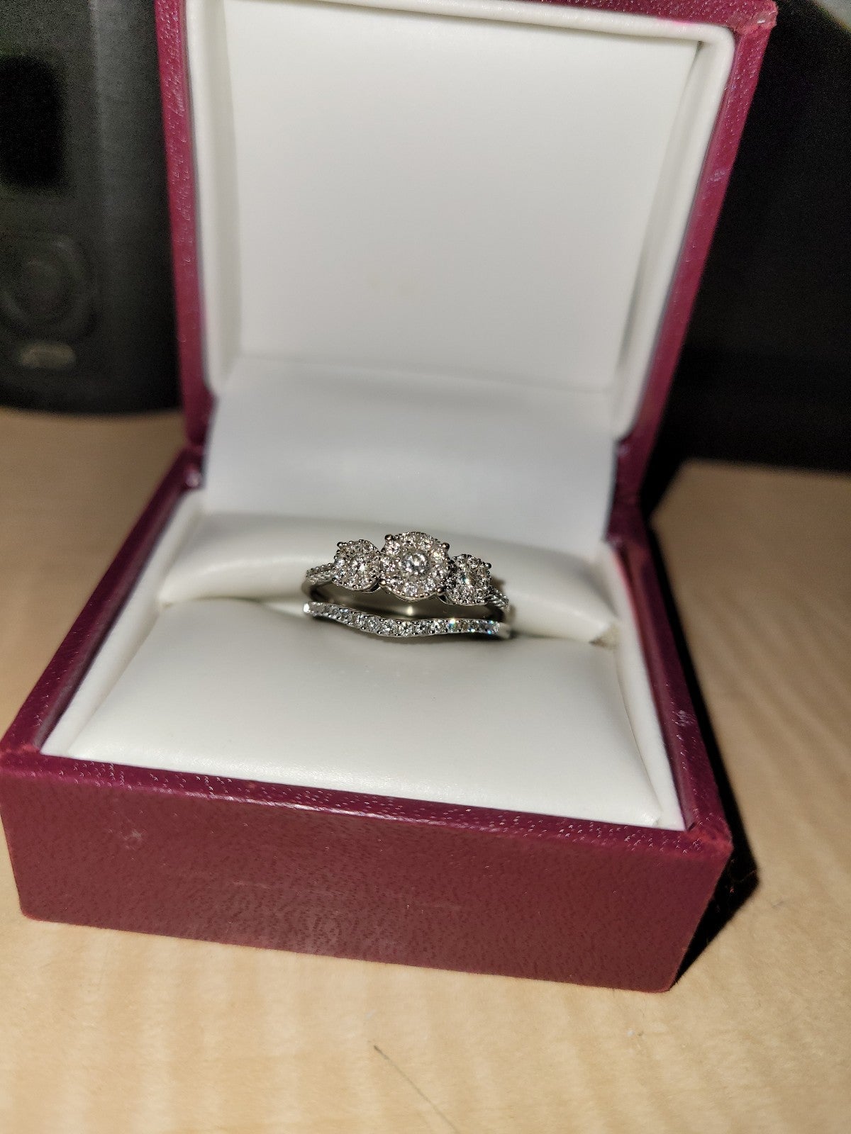 Helzberg Diamond ring set