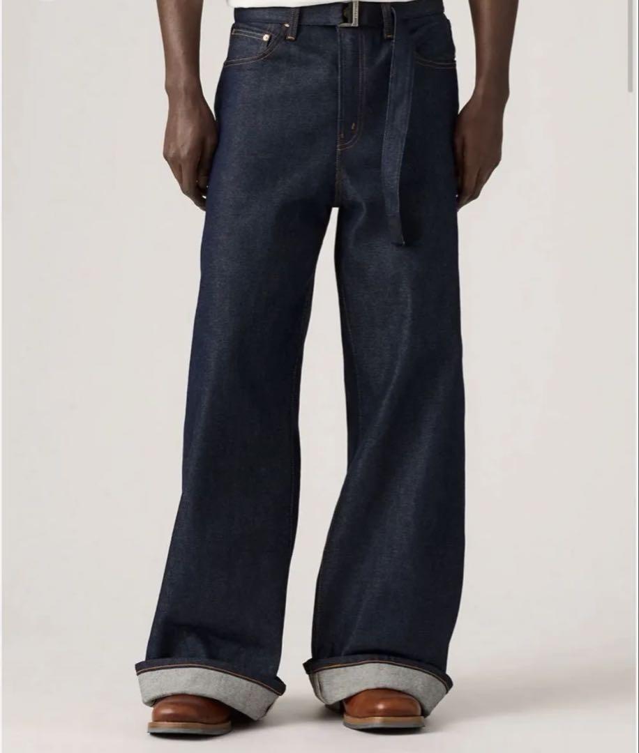 Shop Sacai - Levi's x Sacai Oversized Cuffed Jeans | Saks