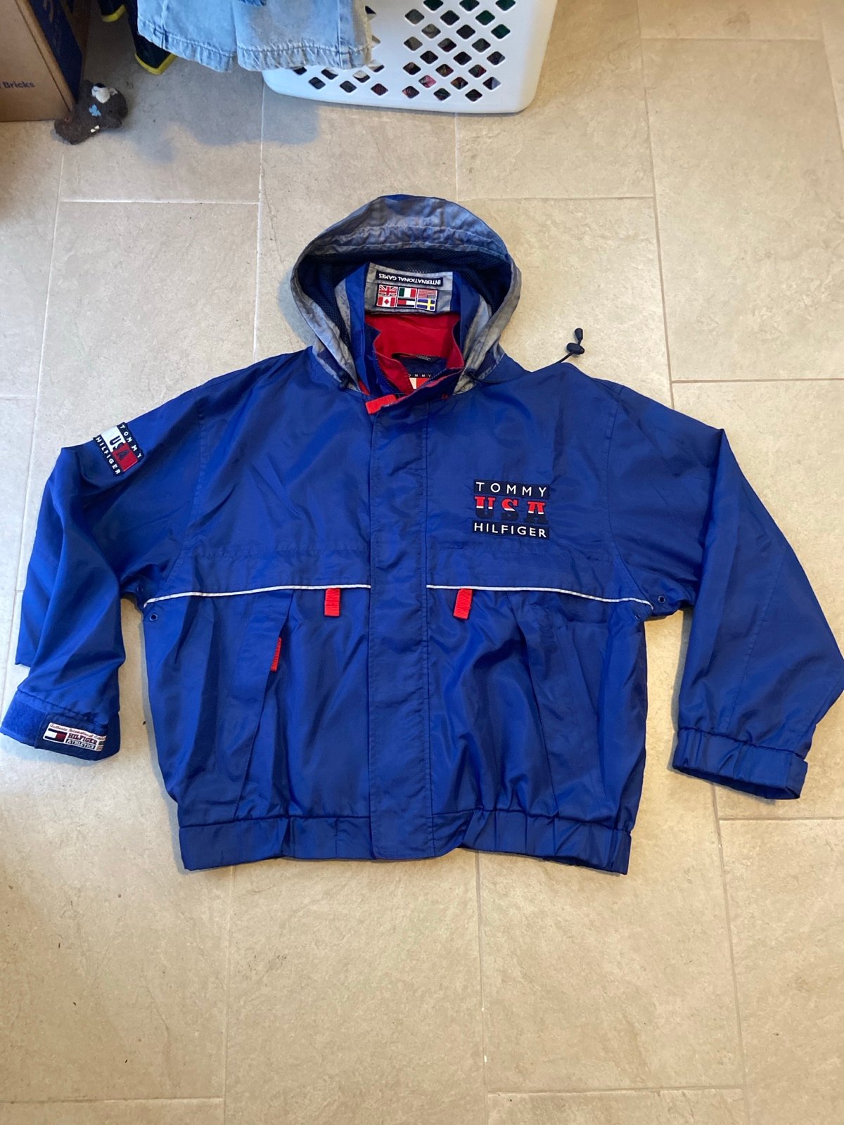 Vintage International Games Tommy Hilfiger Windbreaker