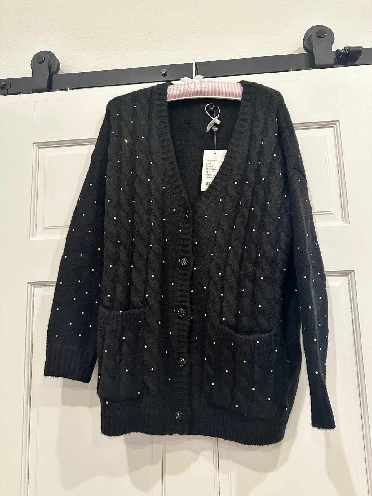 Crystal decorated knit Cardigan - new